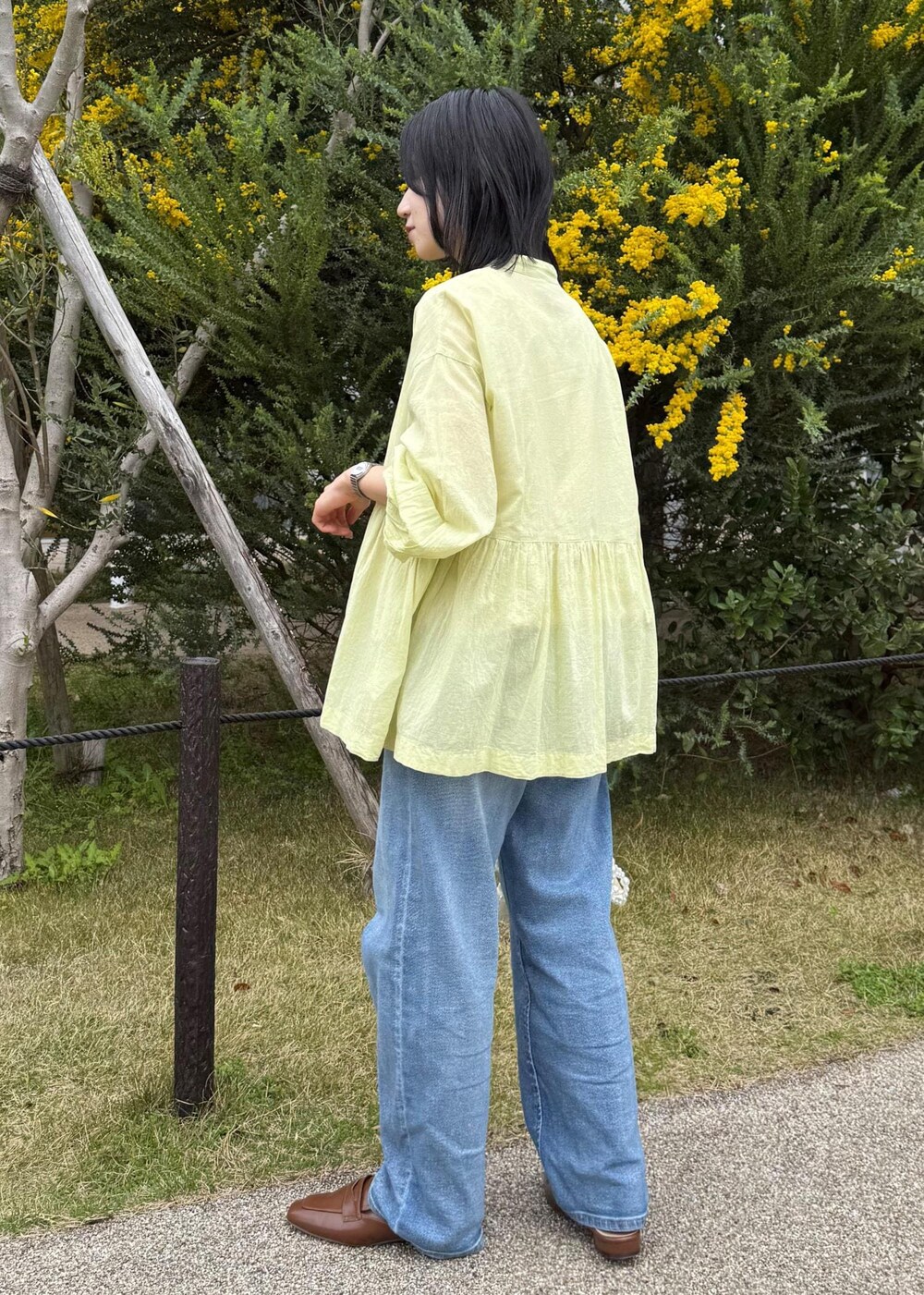 ののさんの「【接触冷感・通気性】Comfort Series コンフォートシリーズ/綿ボイルペプラムシャツ（ROPE' PICNIC）」を使ったコーディネートの6枚目の写真