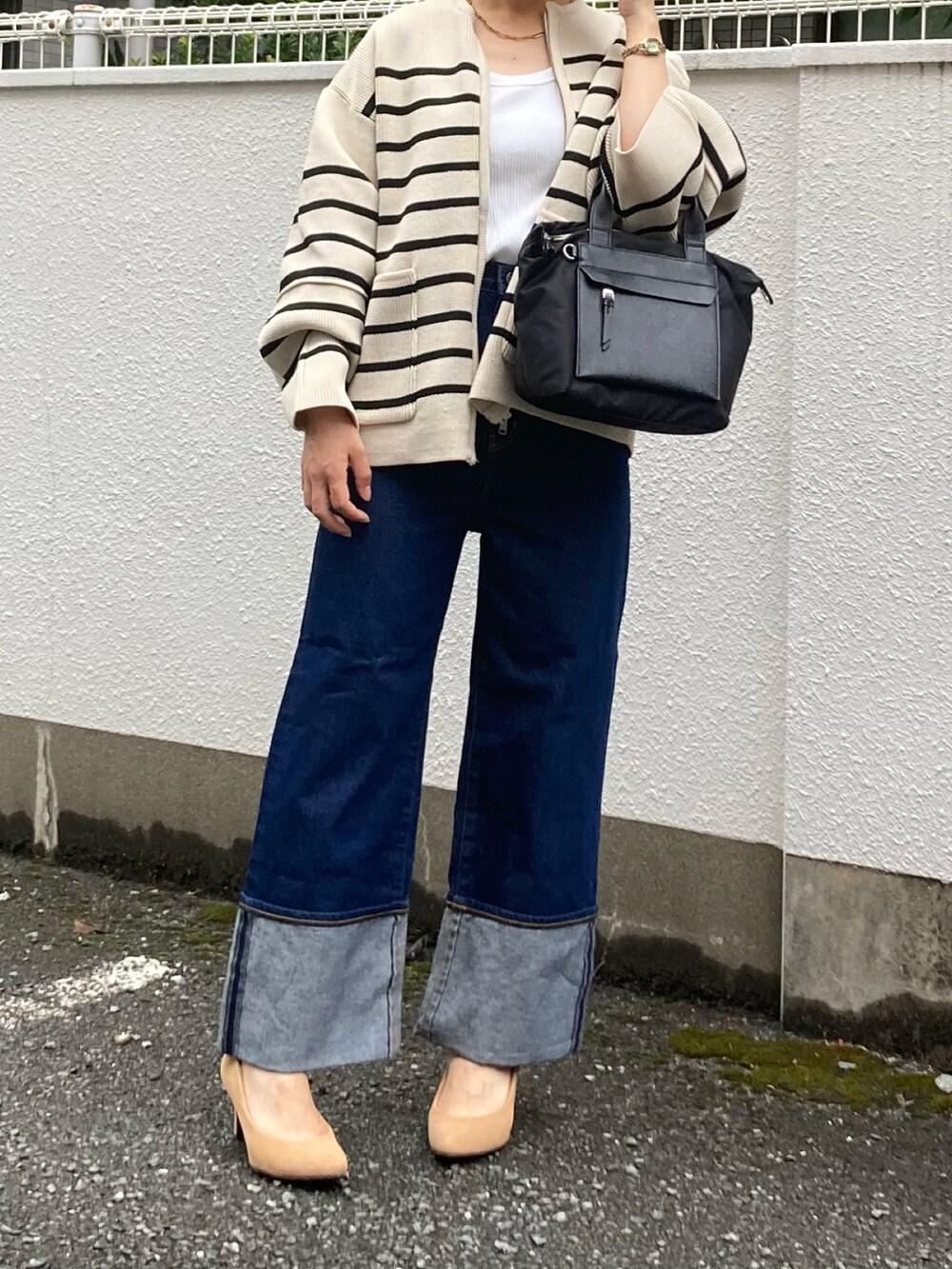 「秋先取りコーデ、秋冬コーデ、ラクチンコーデ、お洒落さんとつながりたい、大人カジュアル、低身長、PR、骨格ウェーブ、ボーダー、ニットジャケット、デニム、休日スタイル、いいね、save、フォローお願いします🤑、秋服準備はじめました」｜「ANGIEの【2023AW】ランタンスリーブニットブルゾン（カーディガン/ボレロ、ホワイト系）」を使った、yumaさん（レディース・153cm）の秋コーディネートの3枚目の写真