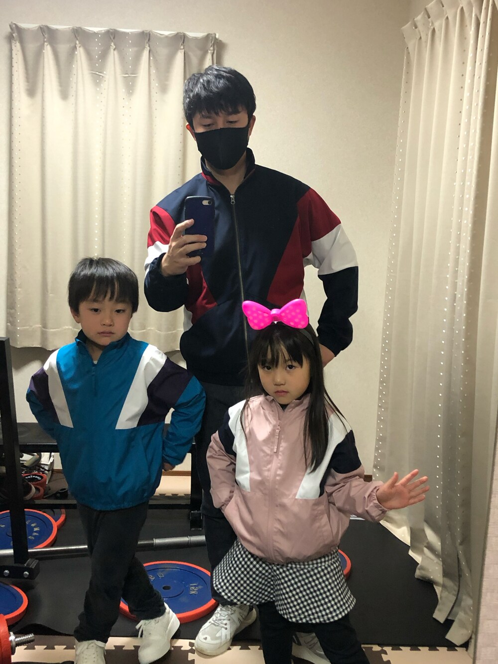 その他のその他を着用したキッズの春コーディネートの4枚目の写真