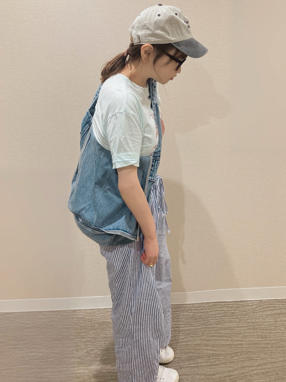 「SEAのSeavalley Mountain Club バイカラーベースボールキャップ（キャップ、ブラック系）」を使った、TNKᡣ𐭩さん（レディース・167cm）の夏コーディネートの2枚目の写真
