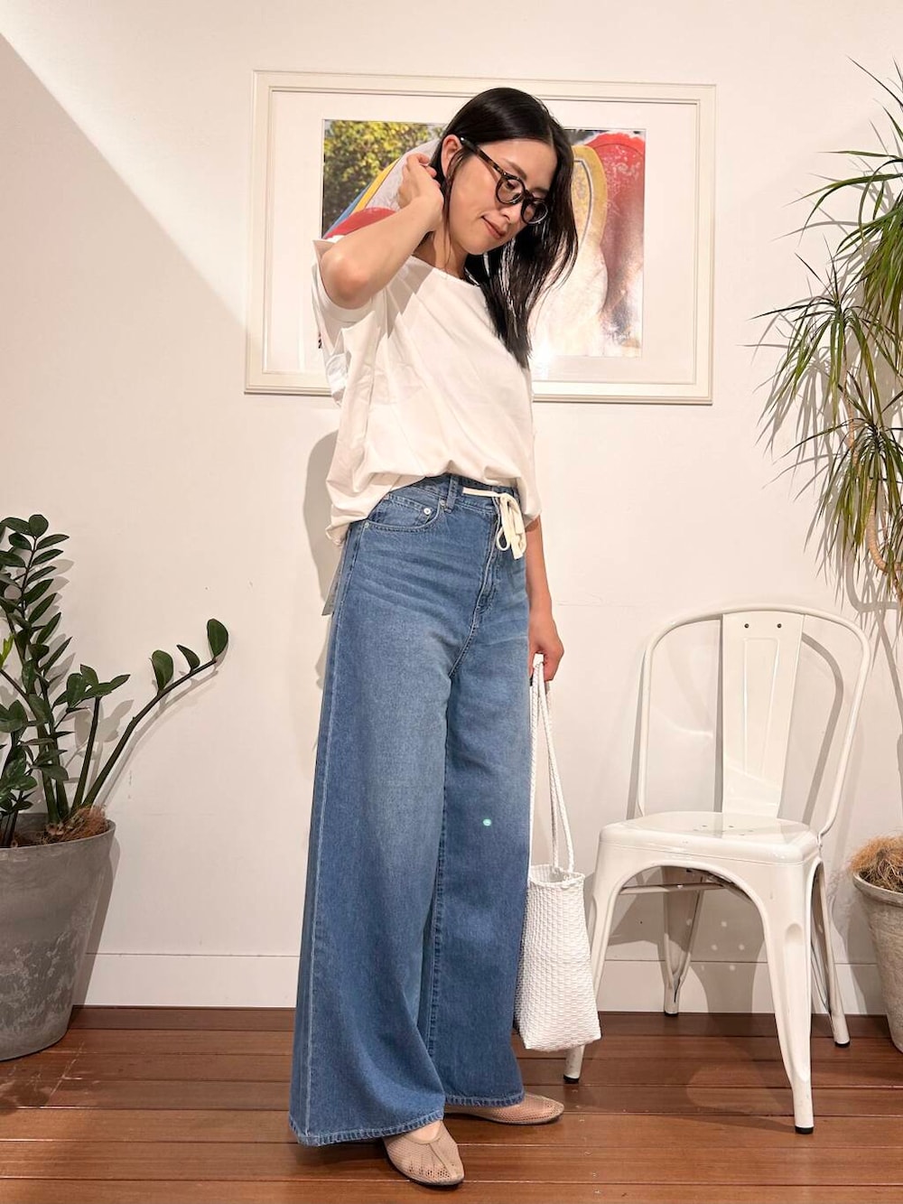 横内さんの「REMME　メッシュフラットシューズ（REMME）」を使ったコーディネートの3枚目の写真