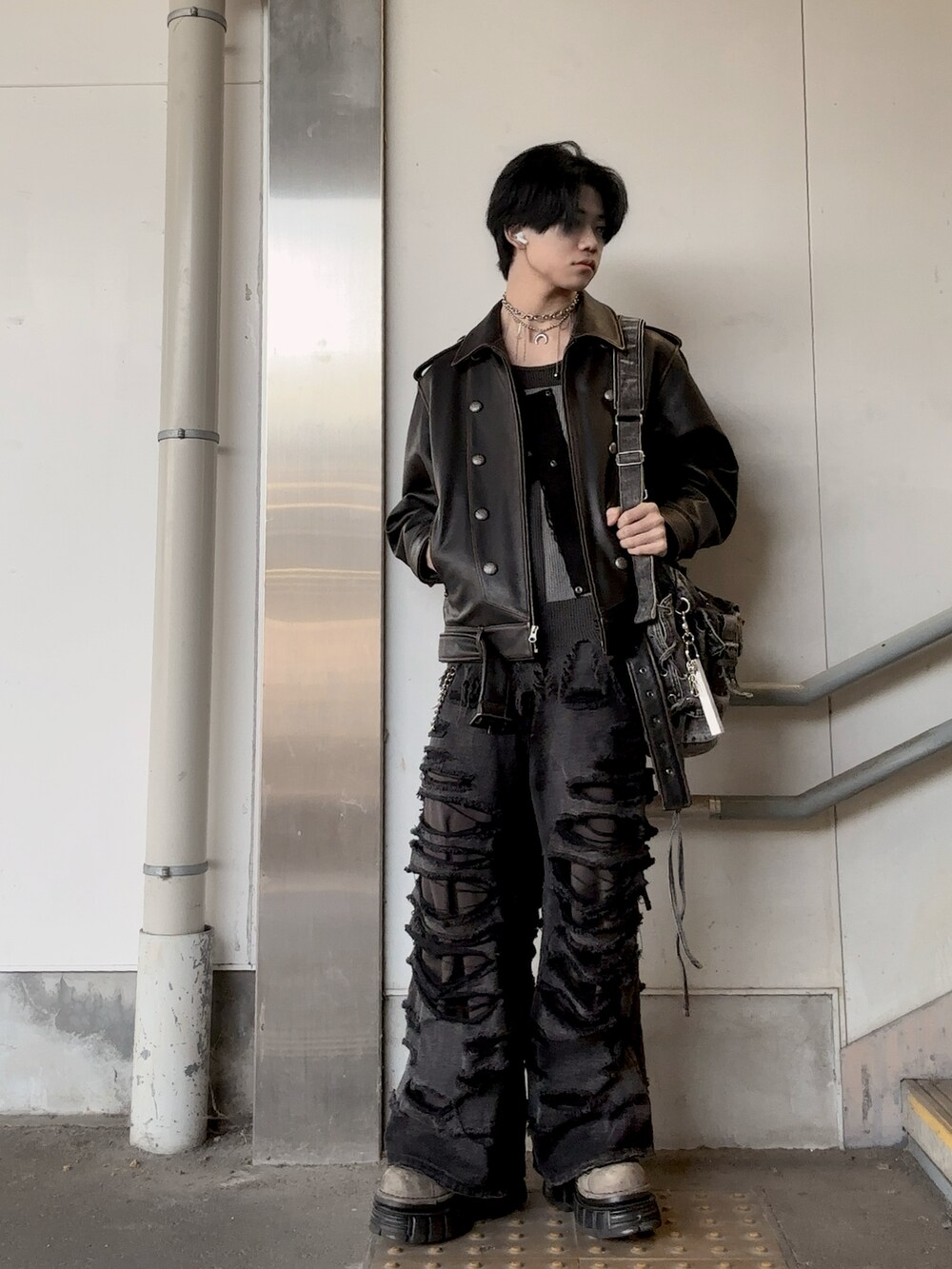 よっしー｜ADRERのキーホルダーを使ったコーディネート - WEAR