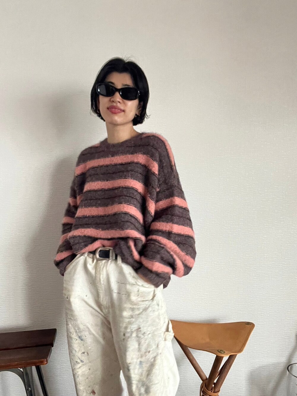 「秋コーデ、ボーダー、ボーダートップス、カラーコーデ、カラーニット、カラー×コーデ、ブラウン、ブラウンコーデ、ブラウン色に染まれ、ピンク、ピンクコーデ、秋のコーデ、ニット」｜「BLACK BY MOUSSYのborder knit tops(ボーダーニットトップス)（ニット/セーター、ピンク系）」を使った、BLACKBYMOUSSY_staffさん（レディース・158cm）の秋コーディネートの3枚目の写真