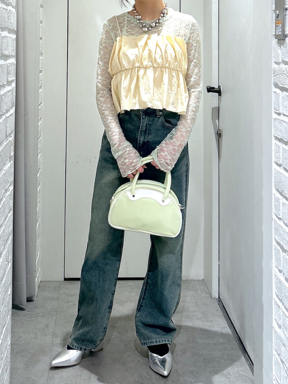 「FREE'S MARTの◆レーストップス（Tシャツ/カットソー、グリーン系）」を使った、yurm6さん（骨格ナチュラル・レディース・153cm）の春コーディネートの3枚目の写真