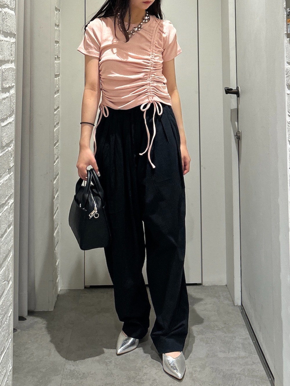 「FREE'S MARTのアシメドロストリブカットソー（Tシャツ/カットソー、ピンク系）」を使った、yurm6さん（レディース・153cm）の夏コーディネートの2枚目の写真