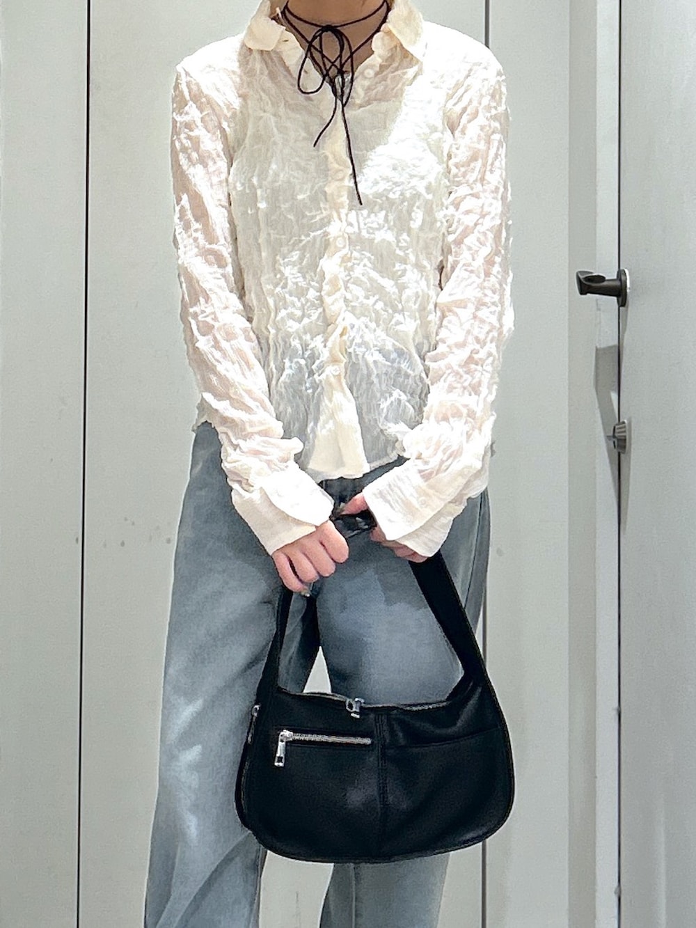 「FREE'S MARTの◆シアースリムシャツ（シャツ/ブラウス、ホワイト系）」を使った、yurm6さん（レディース・153cm）の夏コーディネートの5枚目の写真
