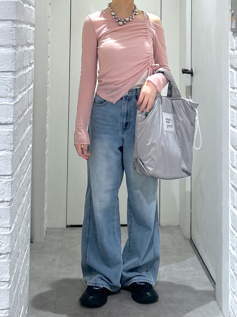 「FREE'S MARTの●ワンショルシャーリングテレコカットソー（Tシャツ/カットソー、ピンク系）」を使った、yurm6さん（レディース・153cm）の春コーディネートの7枚目の写真