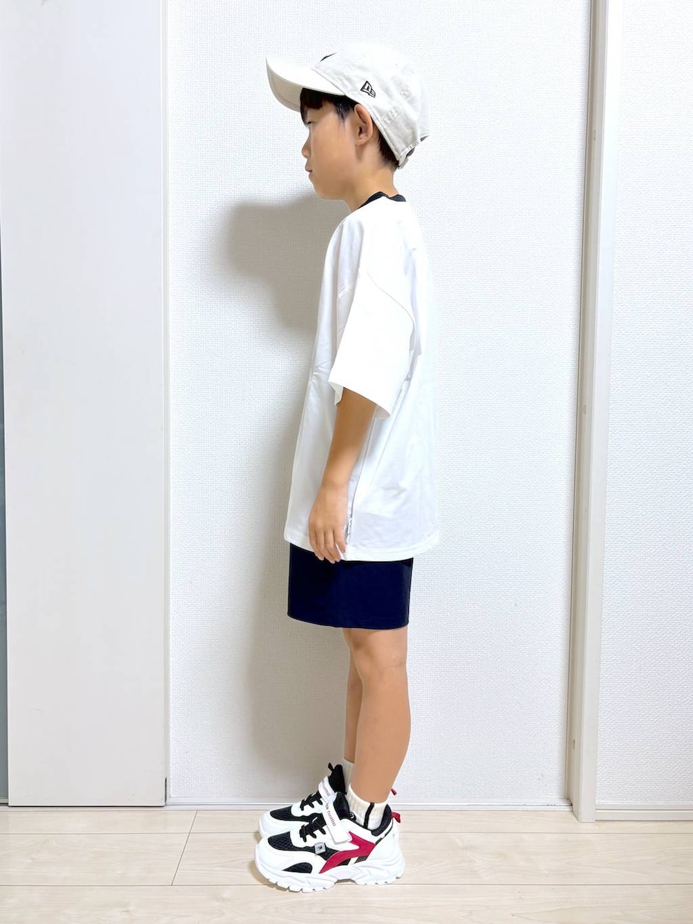 「パンツ、カジュアル、体型カバー、ラフ、ゆったり、キッズ、キッズ服、GLOBAL WORK、セールコーデ、ショーツ、Tシャツ」｜「GLOBAL WORKのエアかるショーツ/147339（その他パンツ、ブルー系）」を使った、mahimahi0220さん（キッズ・129cm）の夏コーディネートの5枚目の写真