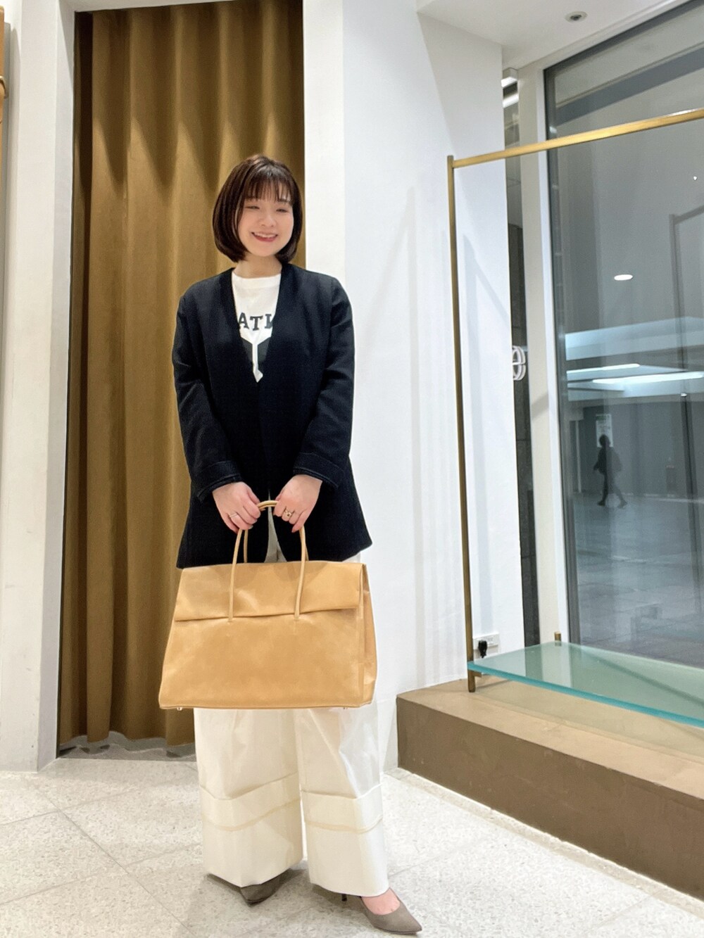 「春コーデ、ジャケット、ジャケットスタイル、大人コーデ」｜「Whim Gazetteのジュートライクノーカラージャケット（ノーカラージャケット、ブラック系）」を使った、whimkumagaiさん（レディース・153cm）の春コーディネートの4枚目の写真