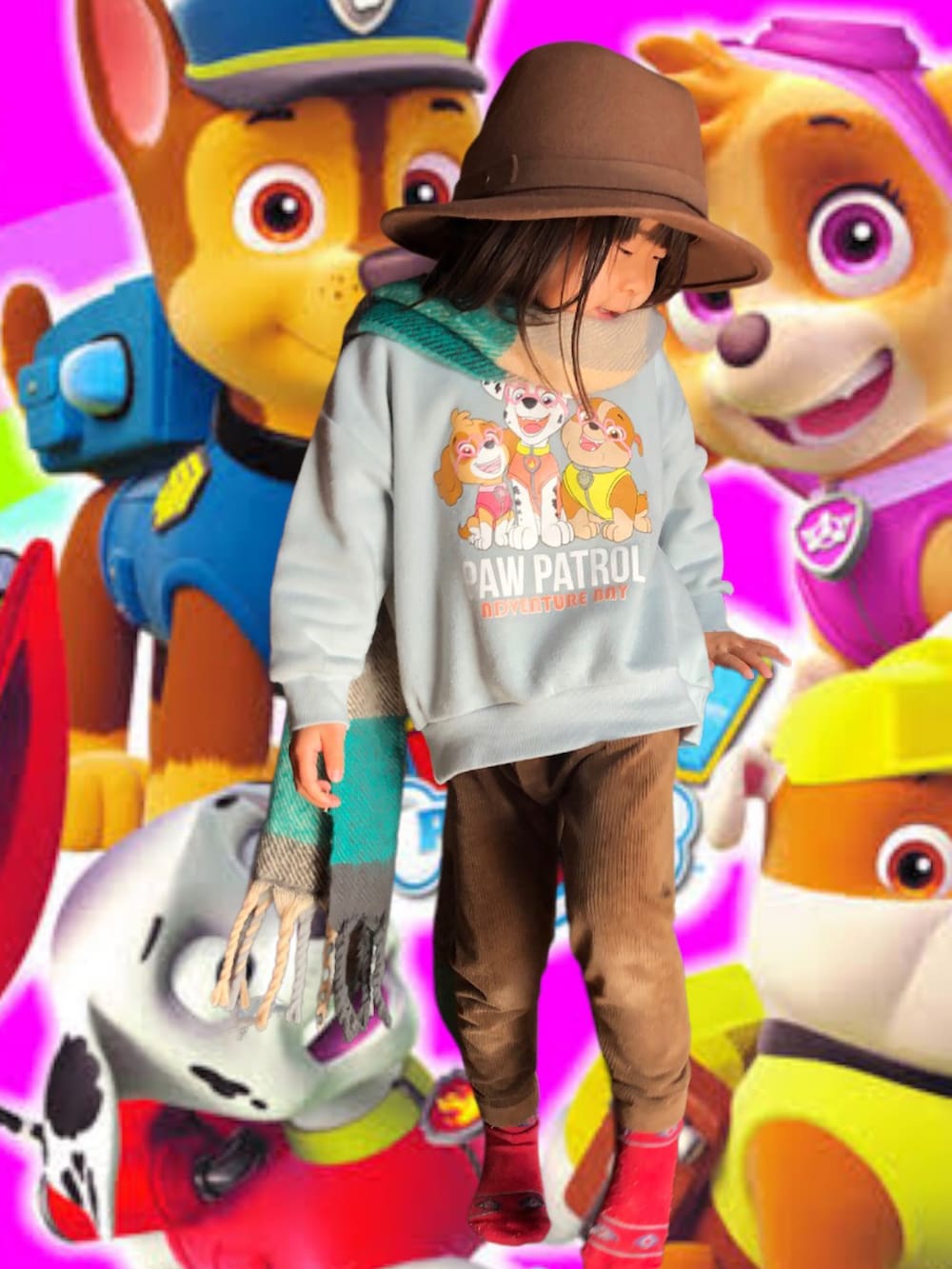 ホワイト系のニット/セーター、ブラウン系のMA-1、ブラウン系のショルダーバッグを着用したメンズの冬コーディネートの2枚目の写真