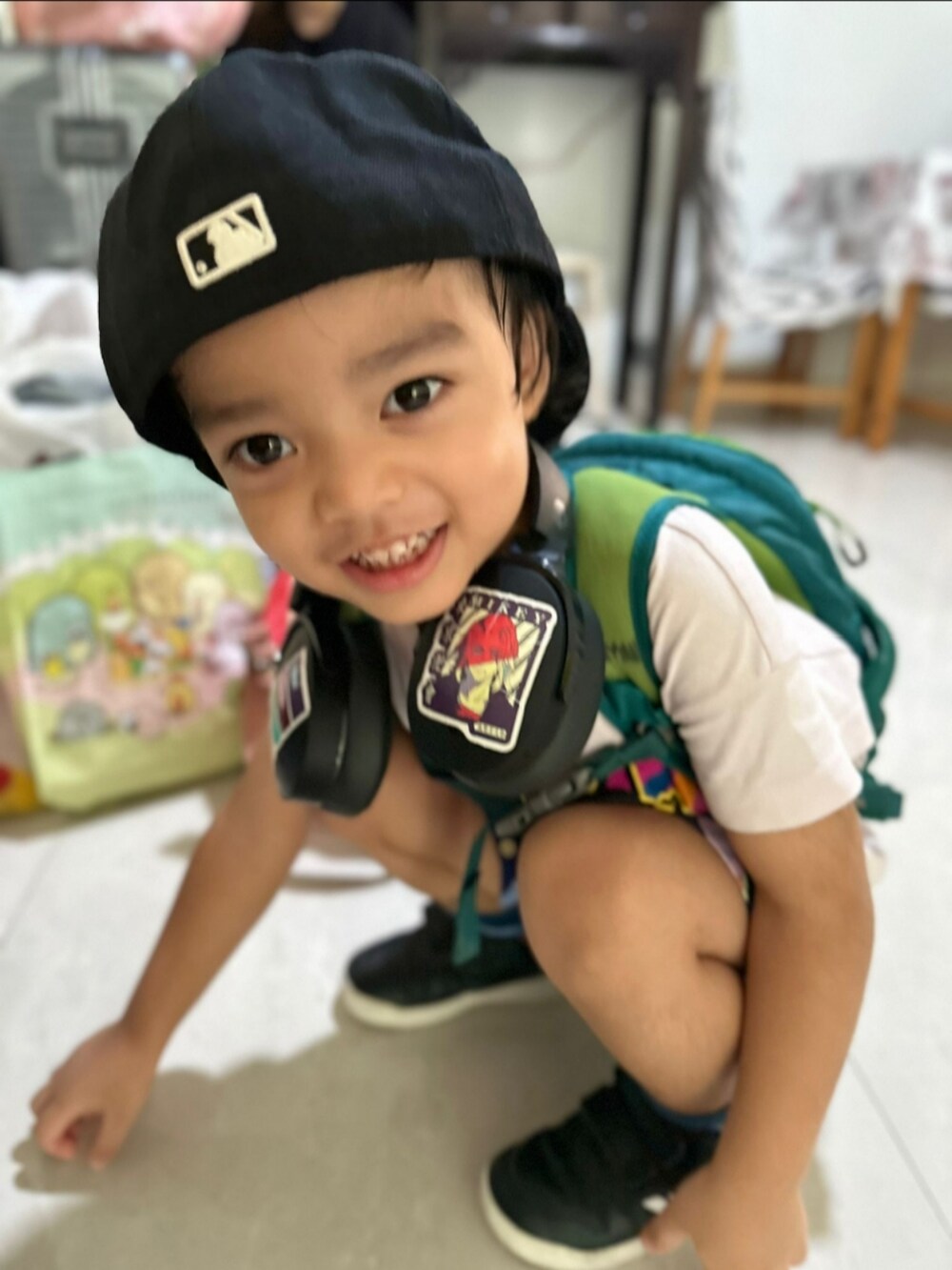 「子供服、こどもコーデ、3歳、おとこのこ、夏、ニューエラ」｜「NEW ERAのアイテム（キャップ、ブラック系）」を使った、Tuna Shakeさん（メンズ・174cm）の冬コーディネートの2枚目の写真