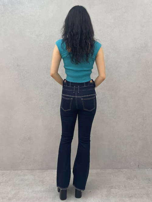 2024.08.02 UP｜エモダ（EMODA）、菅谷レイナ、24431049｜RUNWAY