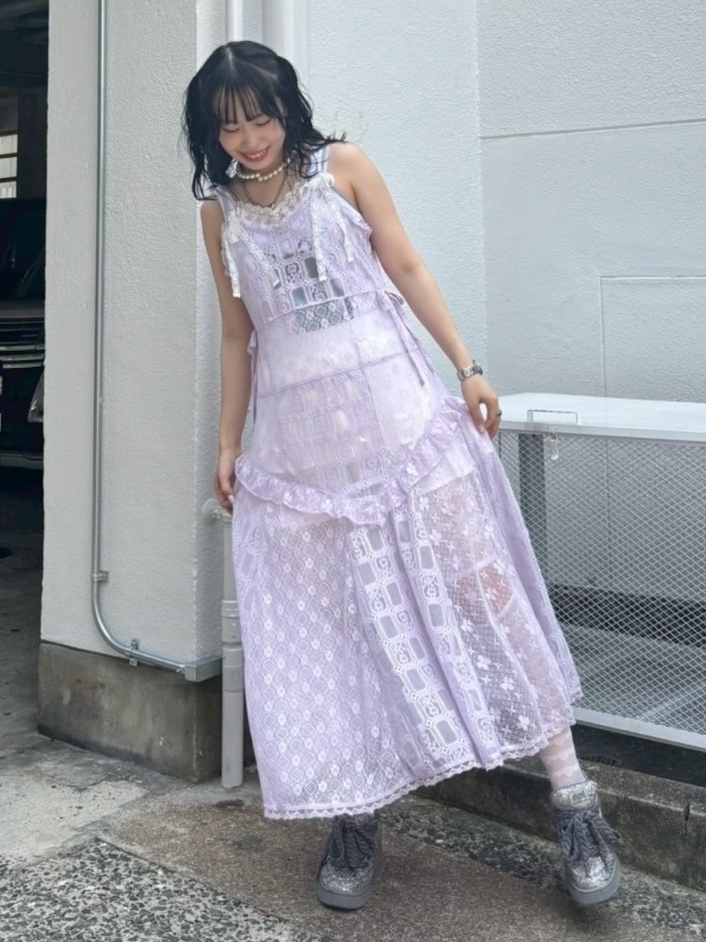 「Candy Stripper、スニーカー、ワンピース、レース、Aライン、キャミソール、ミニスカート、バイカーショーツ、リボン、レイヤードスタイル、ガーリー、淡色コーデ」｜「Candy StripperのRIBBON SKIRT LAYERED パンツ（その他パンツ、ホワイト系）」を使った、CandyStripper_hotoriさん（レディース・160cm）の夏コーディネートの4枚目の写真