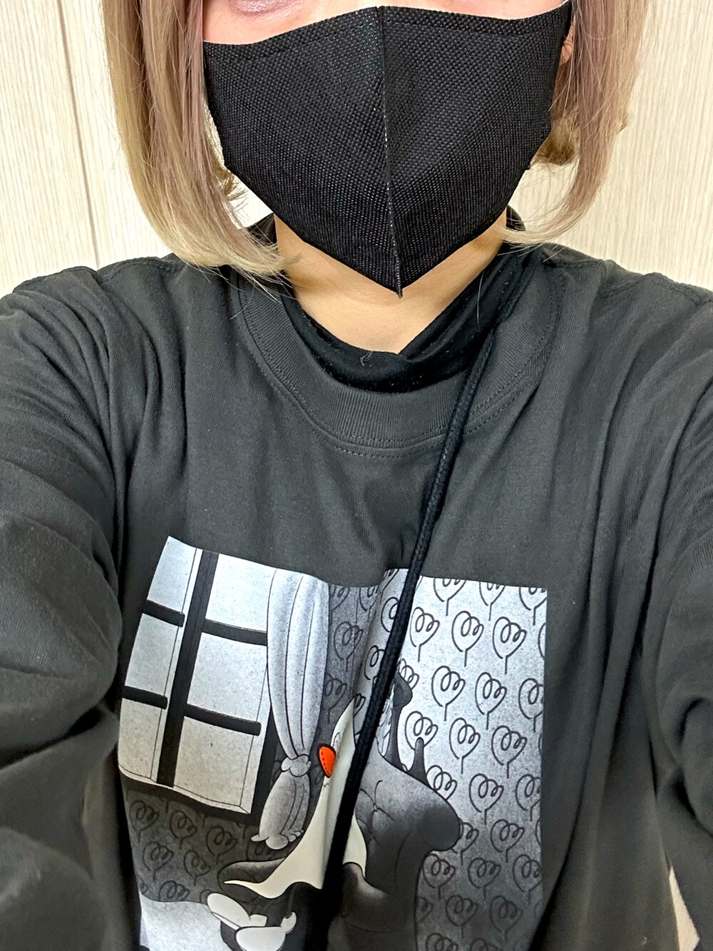 「ライブ、休日スタイル、ゲスの極み乙女。、ブラックコーデ、キッズサイズ、スパンコール、MA-1、ライダース、レザーパンツ、レザーレギンス、裏起毛、ライブTシャツ、バンドT、キラキラ、冬」｜「goaのアイテム（ライダースジャケット、ブラック系）」を使った、♡indigolovE♡さん（レディース・152cm）の冬コーディネートの2枚目の写真