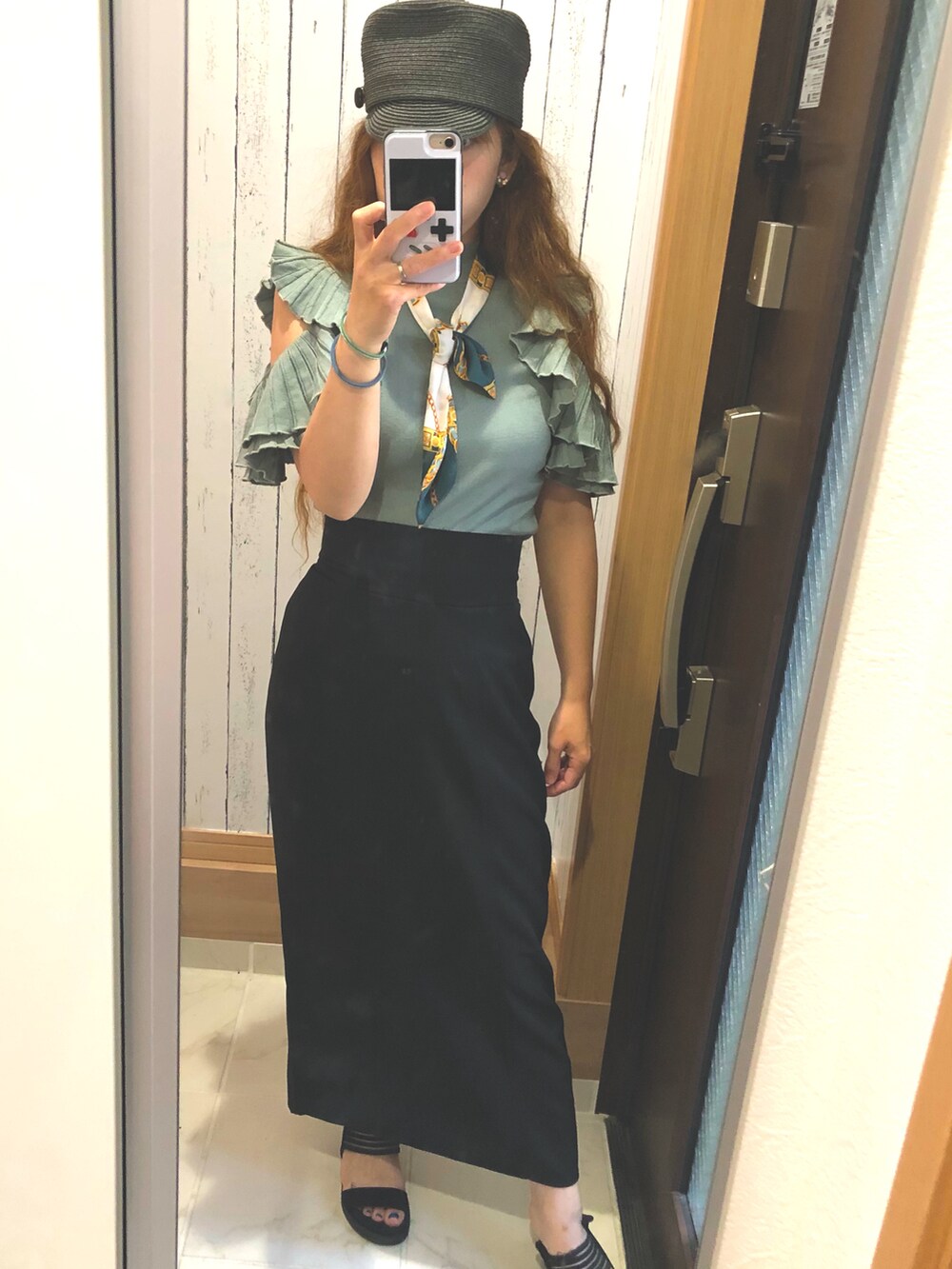 「オトナ女子、休日スタイル、低身長、タイトスカート、低身長コーデ、ガーリー、肩あき、ロングスカート」｜「RESEXXYのスカーフ付フリルニット（ニット/セーター、グリーン系）」を使った、♡indigolovE♡さん（レディース・152cm）の夏コーディネートの2枚目の写真