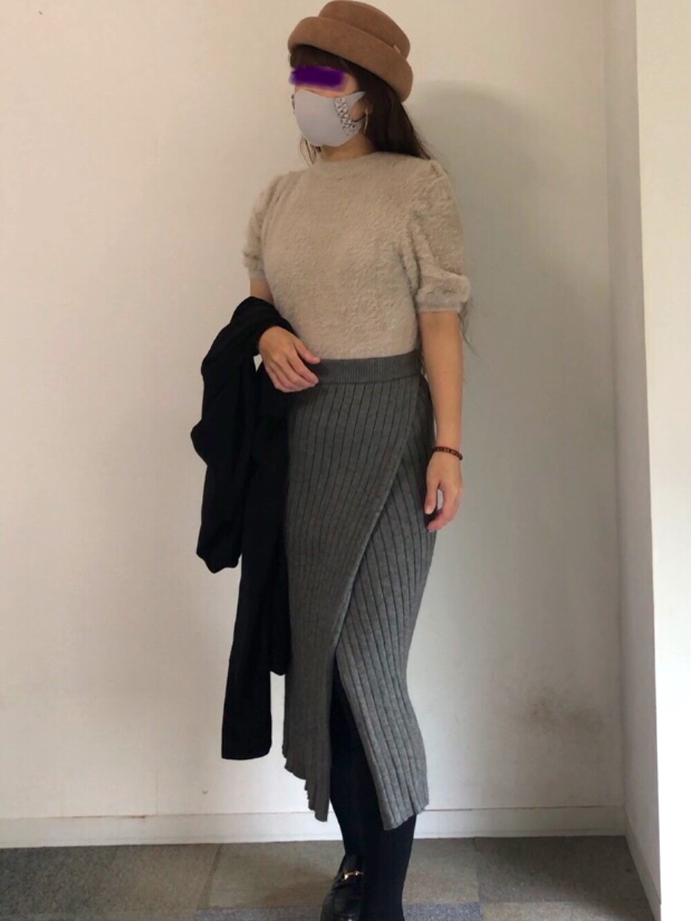 「ニット、カオリノモリ、ロングスカート、ニットスカート、大人コーデ、ロングアウター、低身長、シャギーニット、スリット、秋冬コーデ、グレースカート、リブスカート、モーリエトーク、相互フォロー、いいね、save、フォローお願いします🤑」|「kaorinomoriの【カオリノモリ】モーリエトーク(ハット、ベージュ系)」を使った、♡indigolovE♡さん(レディース・152cm)の秋コーディネートの2枚目の写真
