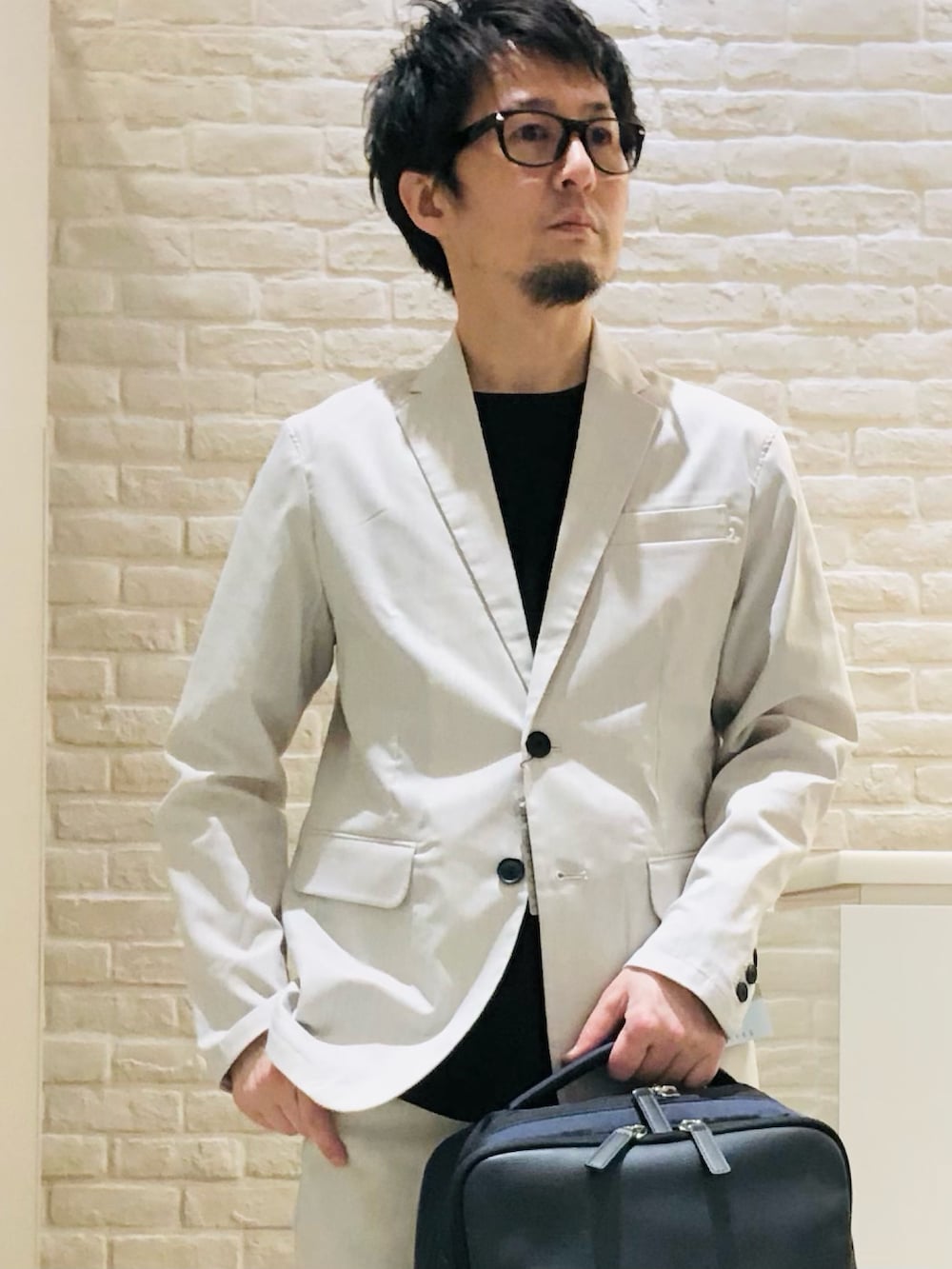 片山さんの「【セットアップ対応】COOL DRYMAX ジャケット（ABAHOUSE GRAY）」を使ったコーディネートの2枚目の写真