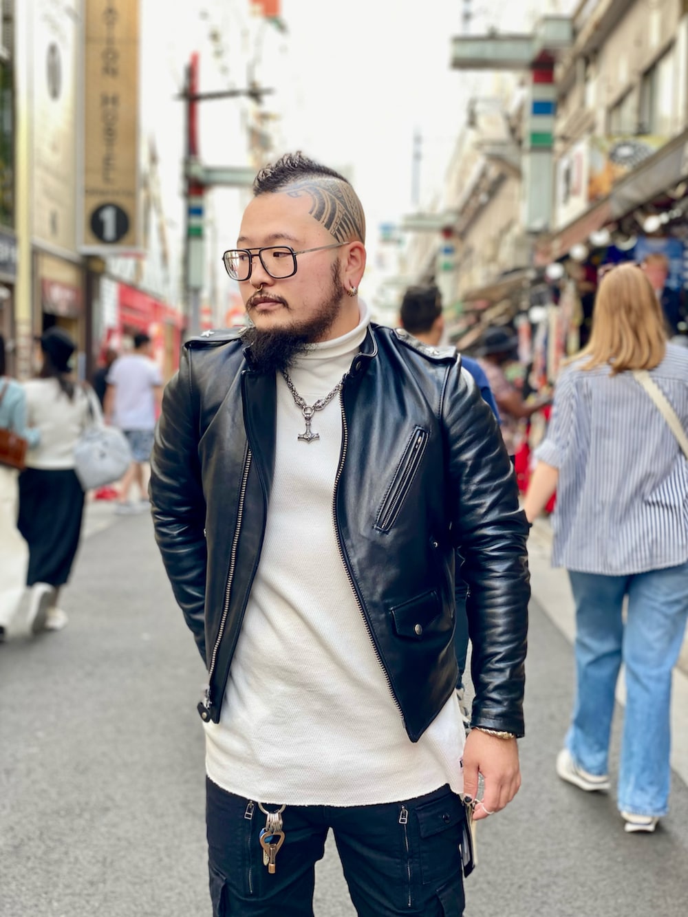 ᛚᛁᛚᛚᛖ ᛒᛖᚱᛋᛖᚱᚴᚱ(QUARTER店)｜schottのライダース