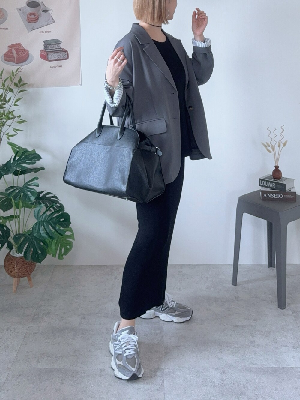 「セットアップ、ジャケット、春コーデ、スニーカー、New Balance、オトナカジュアル、おしゃれさんと繋がりたい、モノトーン、春めき満開コーデ」｜「NEW BALANCEの＜New Balance＞U9060LBA/スニーカー（スニーカー、グレー系）」を使った、memeさん（レディース・158cm）の春コーディネートの3枚目の写真