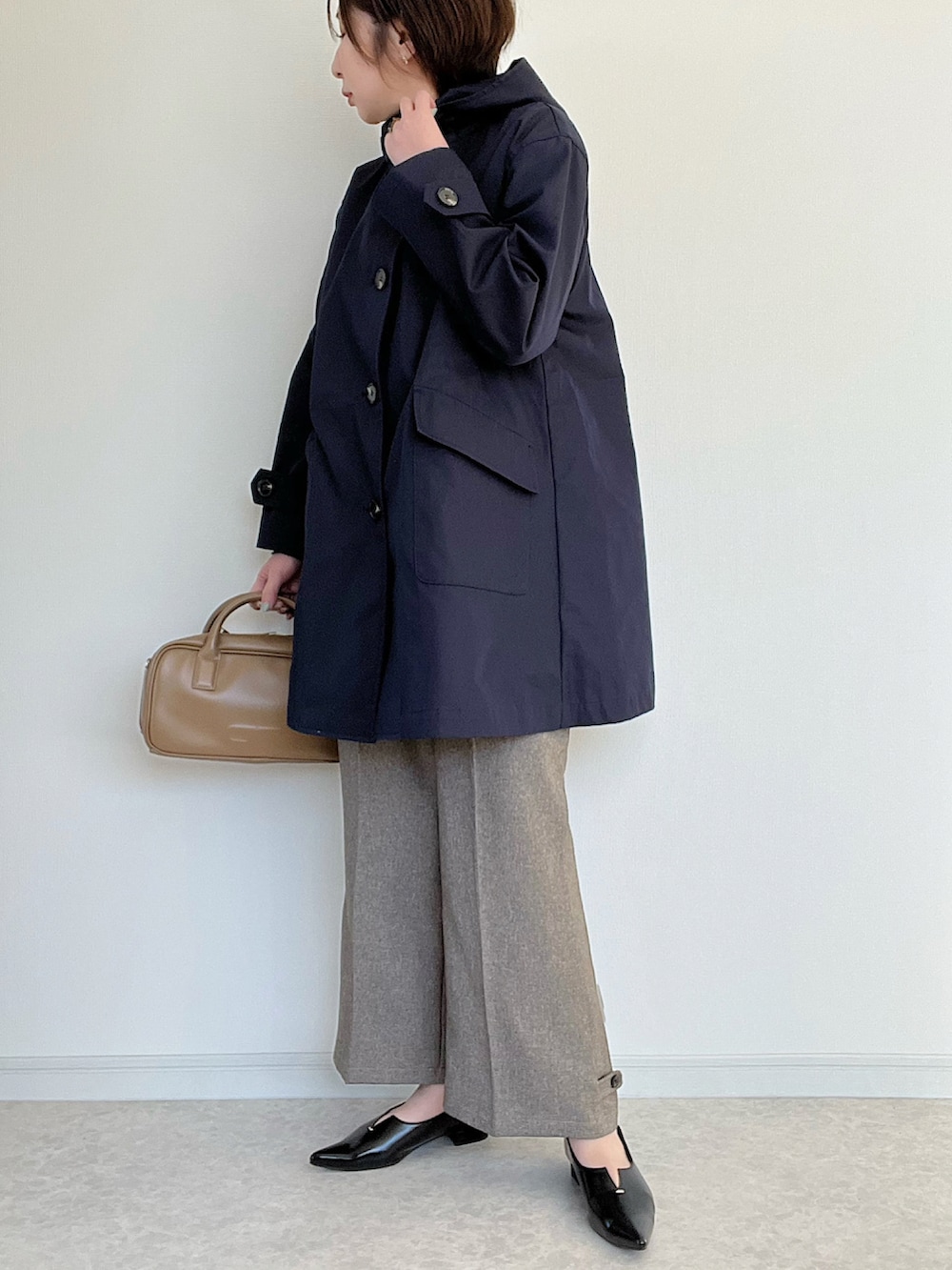「PR、春コーデ、フードコート、ネイビー、大人カジュアル、春服コーデ」｜「DoCLASSEのアイテム（ジャケット/アウター、ブルー系）」を使った、maiko さん（骨格ウェーブ・レディース・159cm）の冬コーディネートの3枚目の写真