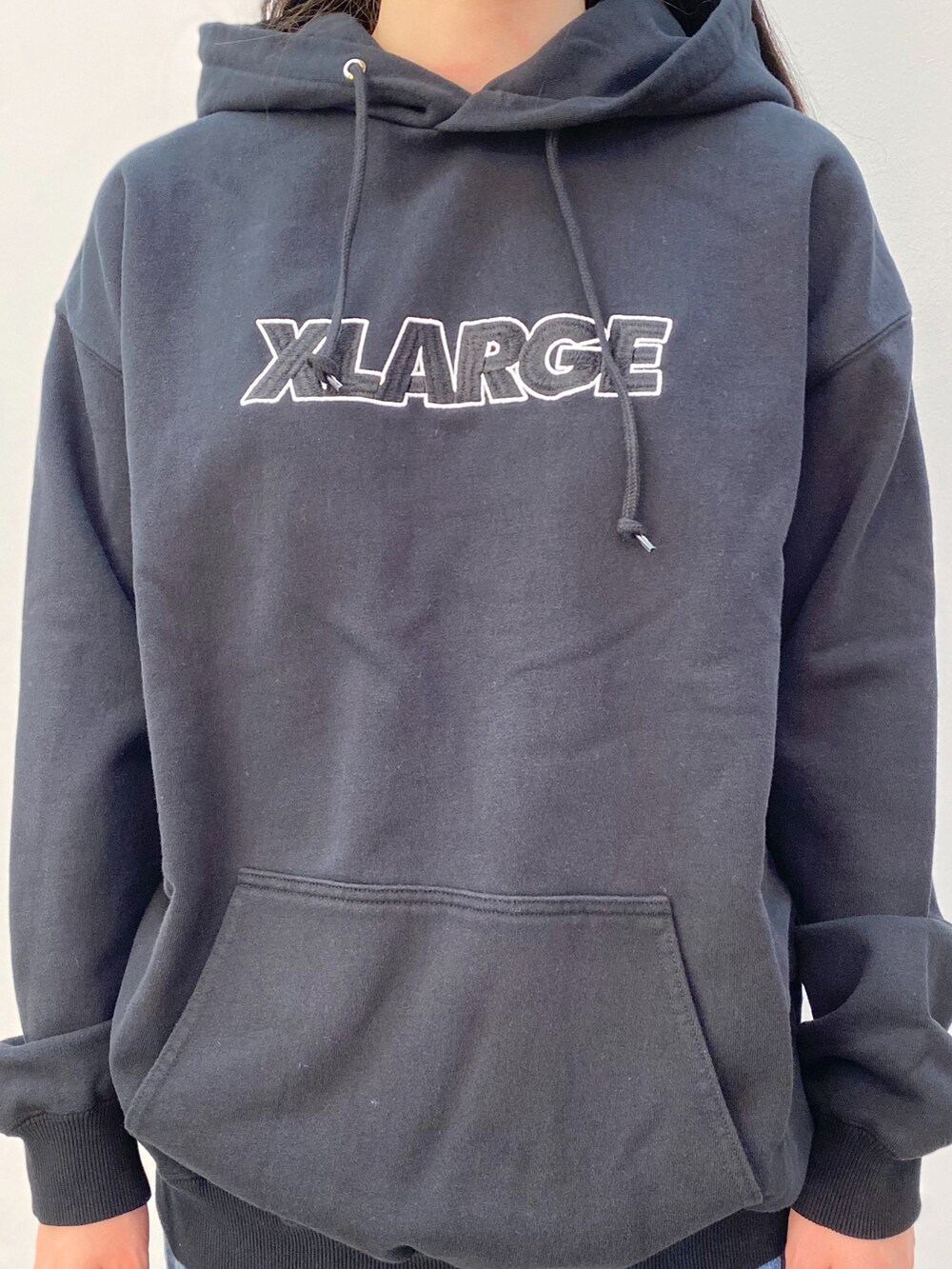 「秋冬コーデ、ジャケット、パーカー、パンツスタイル、おしゃれさんと繋がりたい、キャップ、メンズライク、ootd」｜「XLARGEのXLARGE×NEWERA WALKING APE SNAPBACK CORDUROY CAP（キャップ、ブルー系）」を使った、Hinakoさん（レディース・165cm）の秋コーディネートの5枚目の写真