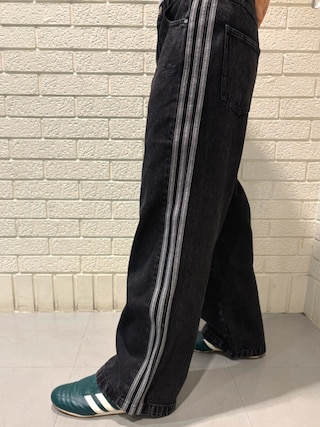 アディカラー デニム スリーストライプス トラックパンツ