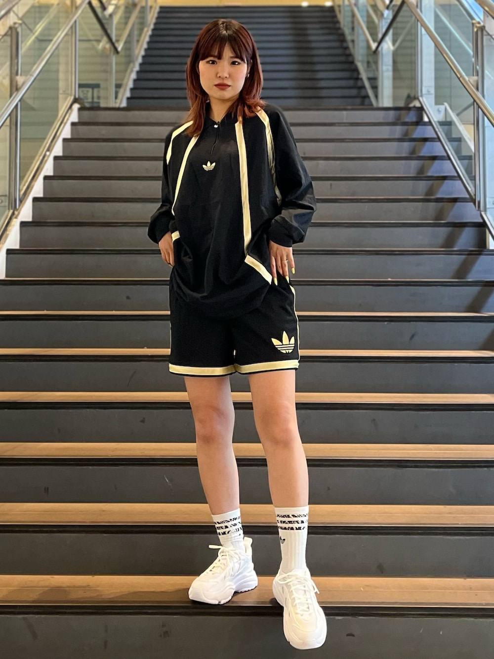 ラグビー 長袖ポロシャツ（ジェンダーニュートラル）、ショーツ