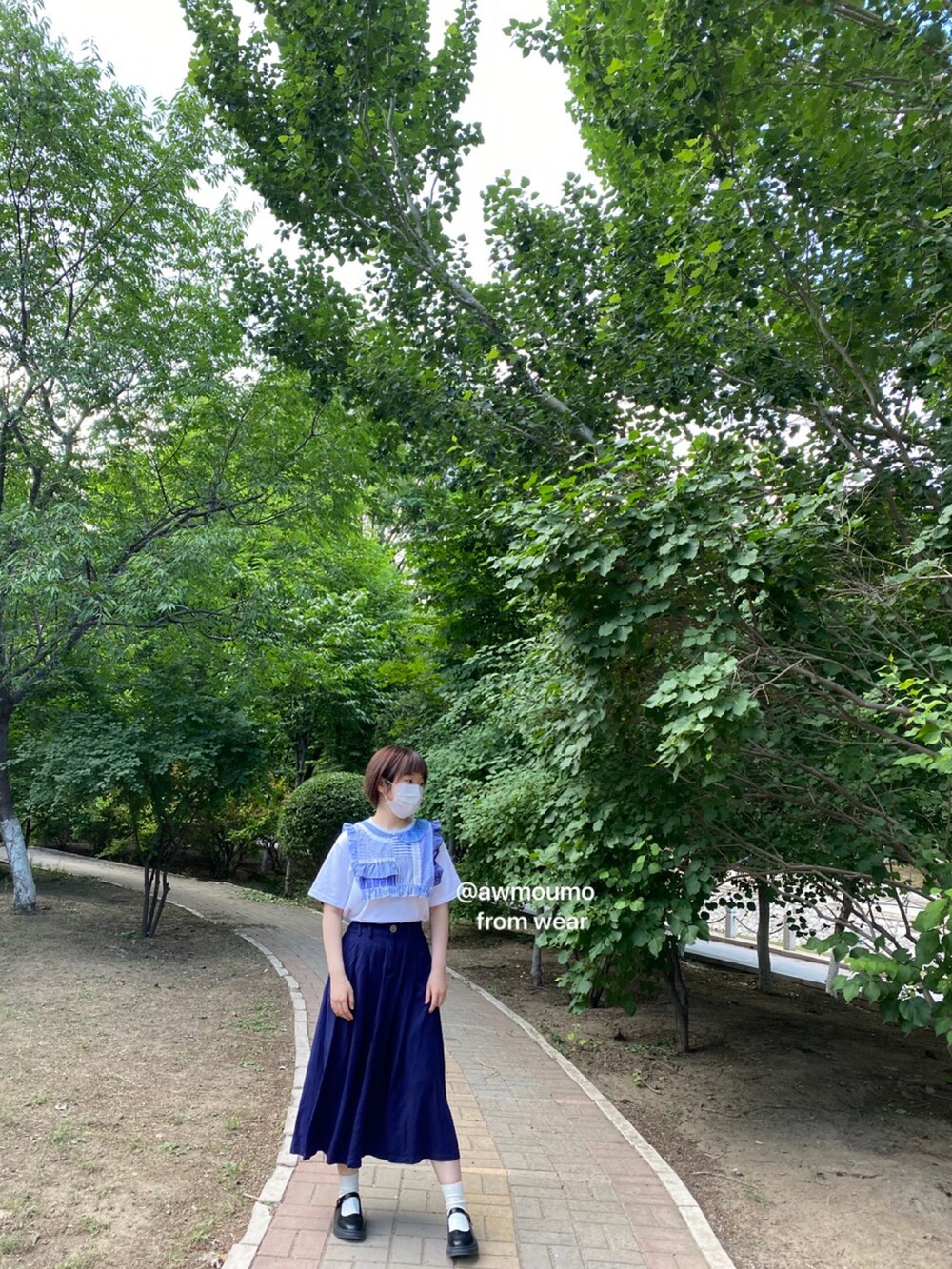「ootd、夏、コーディネート、今日のコーデ、BEAMS BOY、夏コーデ、シンプルコーデ、シンプル」｜「BEAMS BOYのTORI-TO × BEAMS BOY / スウィング ショートスリーブ Tシャツ（Tシャツ/カットソー、ブルー系）」を使った、awmoumoさん（レディース・156cm）の夏コーディネートの3枚目の写真
