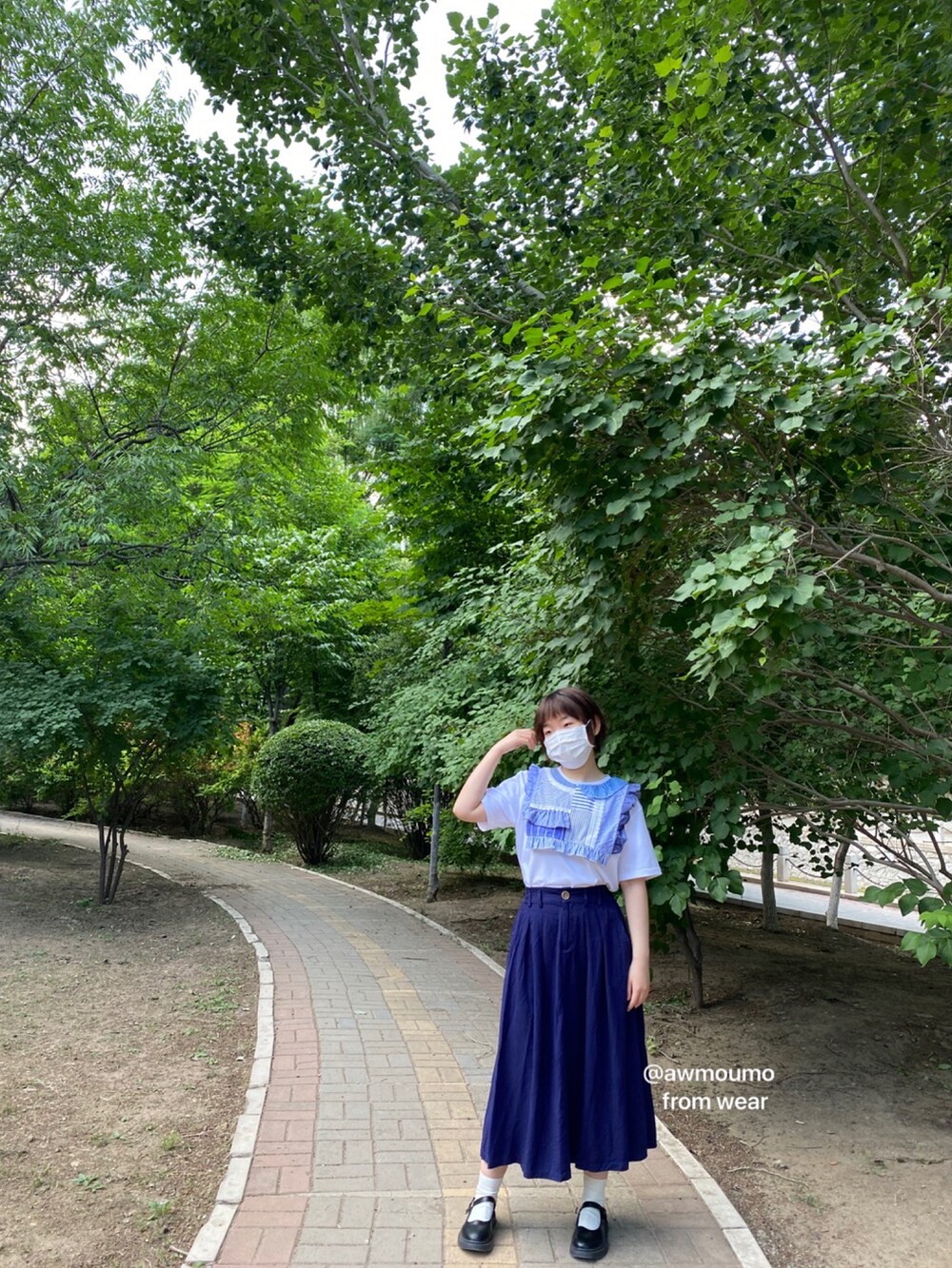 「ootd、夏、コーディネート、今日のコーデ、BEAMS BOY、夏コーデ、シンプルコーデ、シンプル」｜「BEAMS BOYのTORI-TO × BEAMS BOY / スウィング ショートスリーブ Tシャツ（Tシャツ/カットソー、ブルー系）」を使った、awmoumoさん（レディース・156cm）の夏コーディネートの5枚目の写真