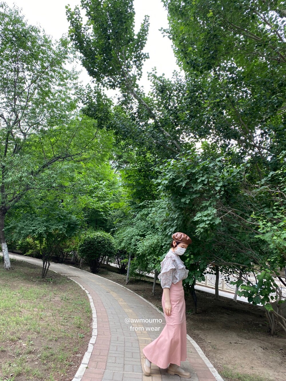 「ootd、夏、夏コーデ、moussy、seemi.byNICE CLAUP、nice claup、コーディネート、今日のコーデ」｜「Seemi. byNICECLAUPのアイテム（スカート、ピンク系）」を使った、awmoumoさん（レディース・156cm）の夏コーディネートの5枚目の写真