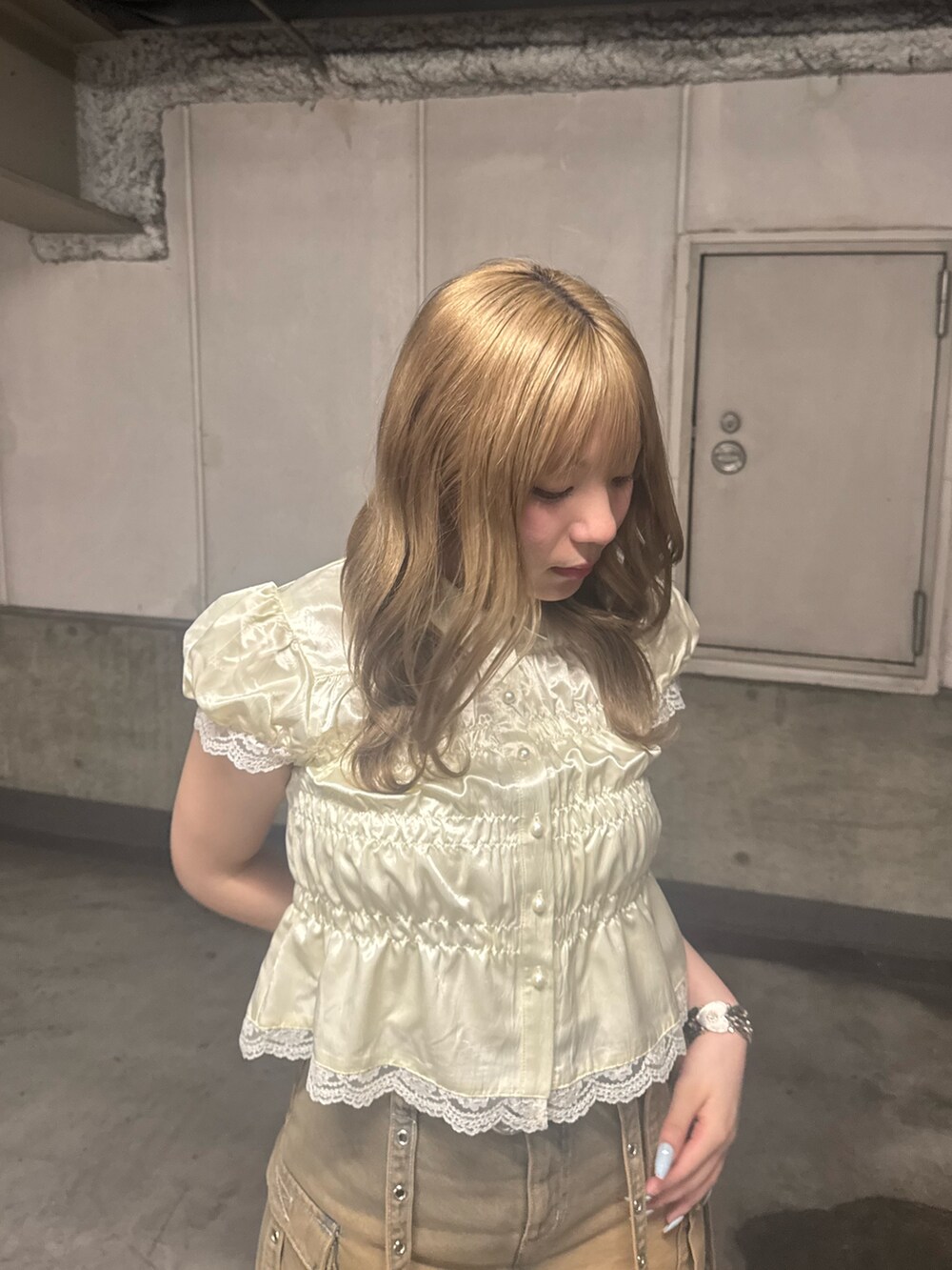 「jouetieのサテンギャザーブラウス（シャツ/ブラウス、ホワイト系）」を使った、ANJUさん（レディース・153cm）の夏コーディネートの7枚目の写真