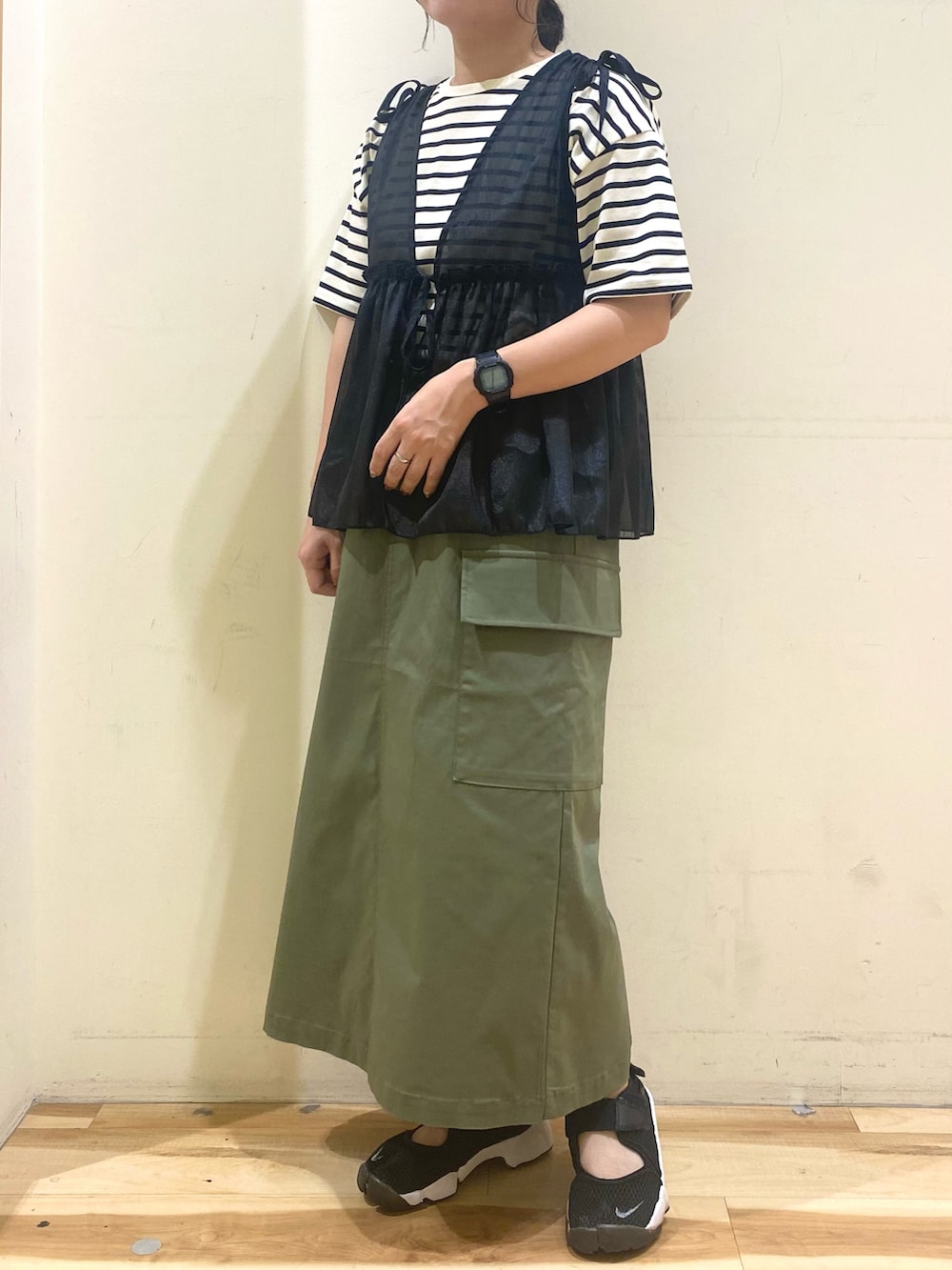「サマンサモスモスブルー、Samansa Mos2 blue、レイヤードスタイル、プチプラ、カーゴスカート、ボーダー、シアーベスト、ootd、オトナカジュアル、ベスト、夏コーデ、低身長、148cm、低身長コーデ、低身長女子」|「☺︎ CAN公式Instagram(静岡) ☺︎のぜひフォローをお願いします🙌 新作・最新情報をチェックできます🎉(その他、その他)」を使った、む ら ま つさん(レディース・148cm)の夏コーディネートの5枚目の写真