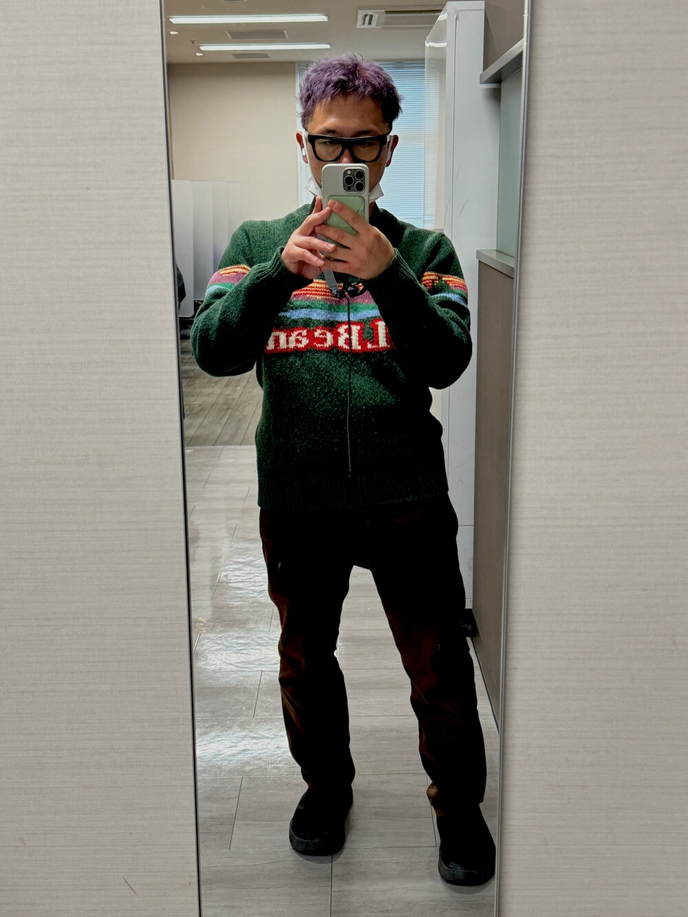 「冬アウター、お洒落さんとつながりたい、休日スタイル」｜「Dickiesのアイテム（パンツ、ブラウン系）」を使った、nabapeさん（メンズ・166cm）の冬コーディネートの2枚目の写真