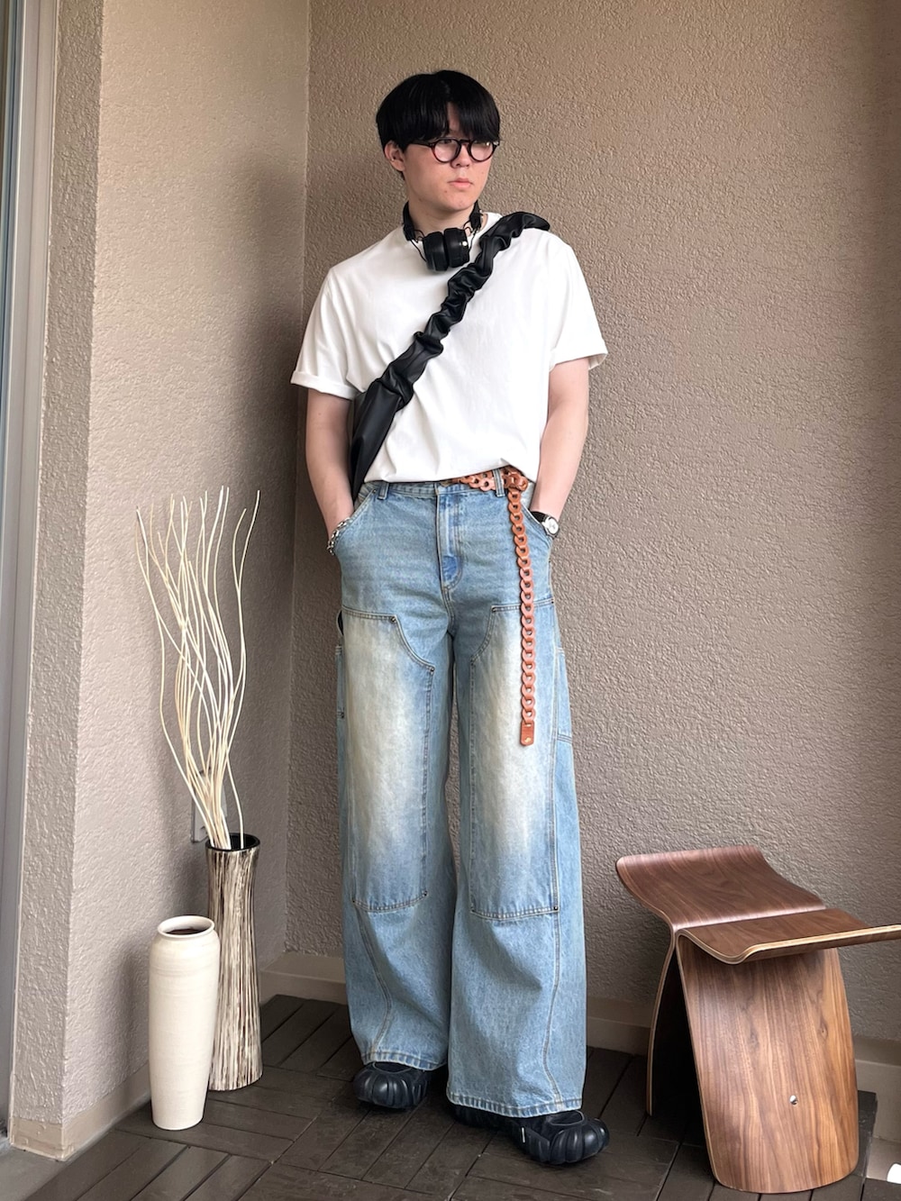 takumaさんの「EXTRA FINE COTTON BASIC TEE -SLIM CROPPED FIT-（WYM LIDNM）」を使ったコーディネートの5枚目の写真