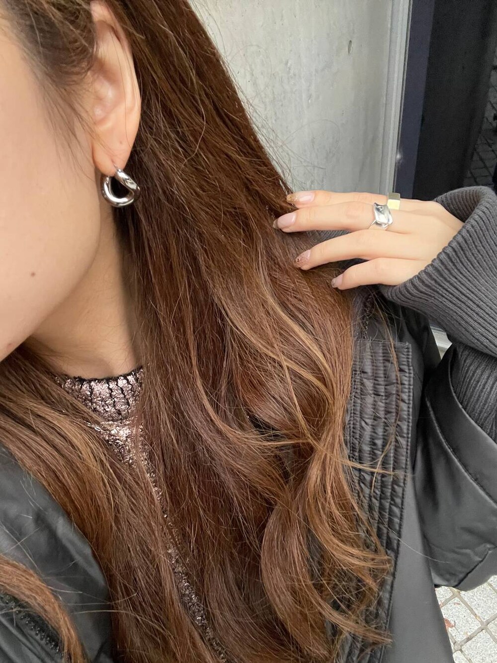 「きれいめ、体型カバー、ブランドミックス、JEANASIS、LOWRYS FARM、どっと変わっちゃえ、アウター、ニット、ブーツ、ショートブーツ、高身長、デニムパンツ、冬コーデ、ゆったり、楽ちんコーデ」|「LOWRYS FARMのストレッチスニーカーブーツ 345671(ブーツ、ブラック系)」を使った、ゆっぽんさん(レディース・172cm)の冬コーディネートの3枚目の写真