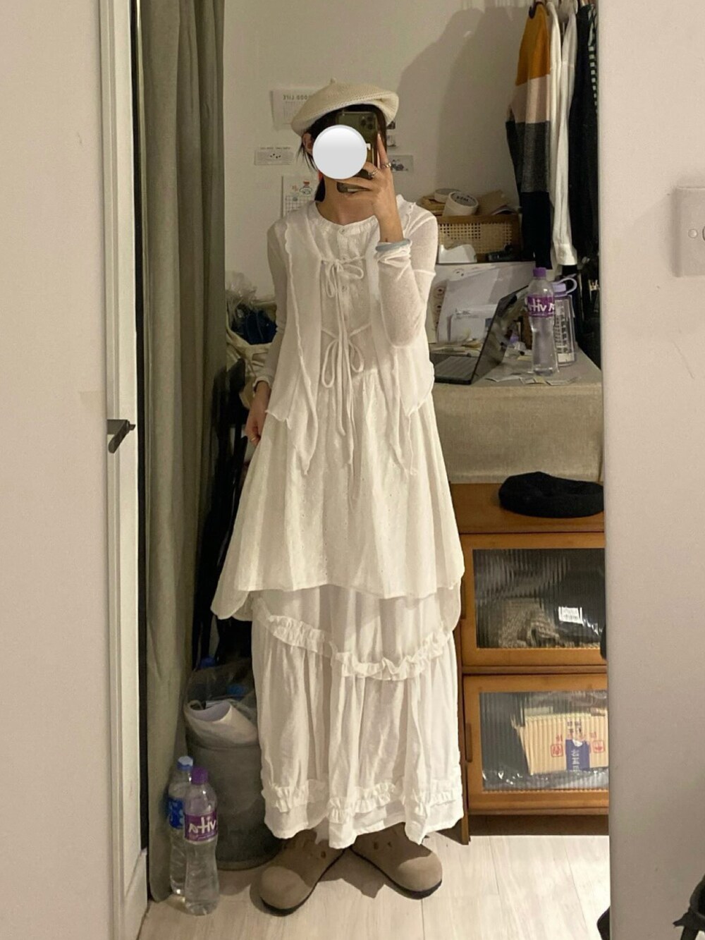 「レイヤードスタイル」｜「tingselectのアイテム（トップス、ホワイト系）」を使った、c_.htさん（レディース・165cm）の夏コーディネートの2枚目の写真