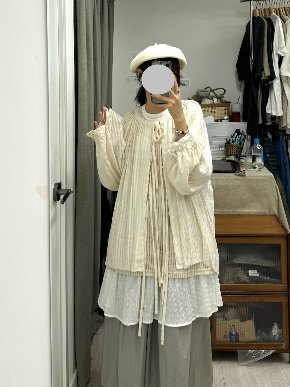 「レイヤードスタイル、プチプラ」｜「tingselectのアイテム（その他トップス、ベージュ系）」を使った、c_.htさん（レディース・165cm）の夏コーディネートの2枚目の写真
