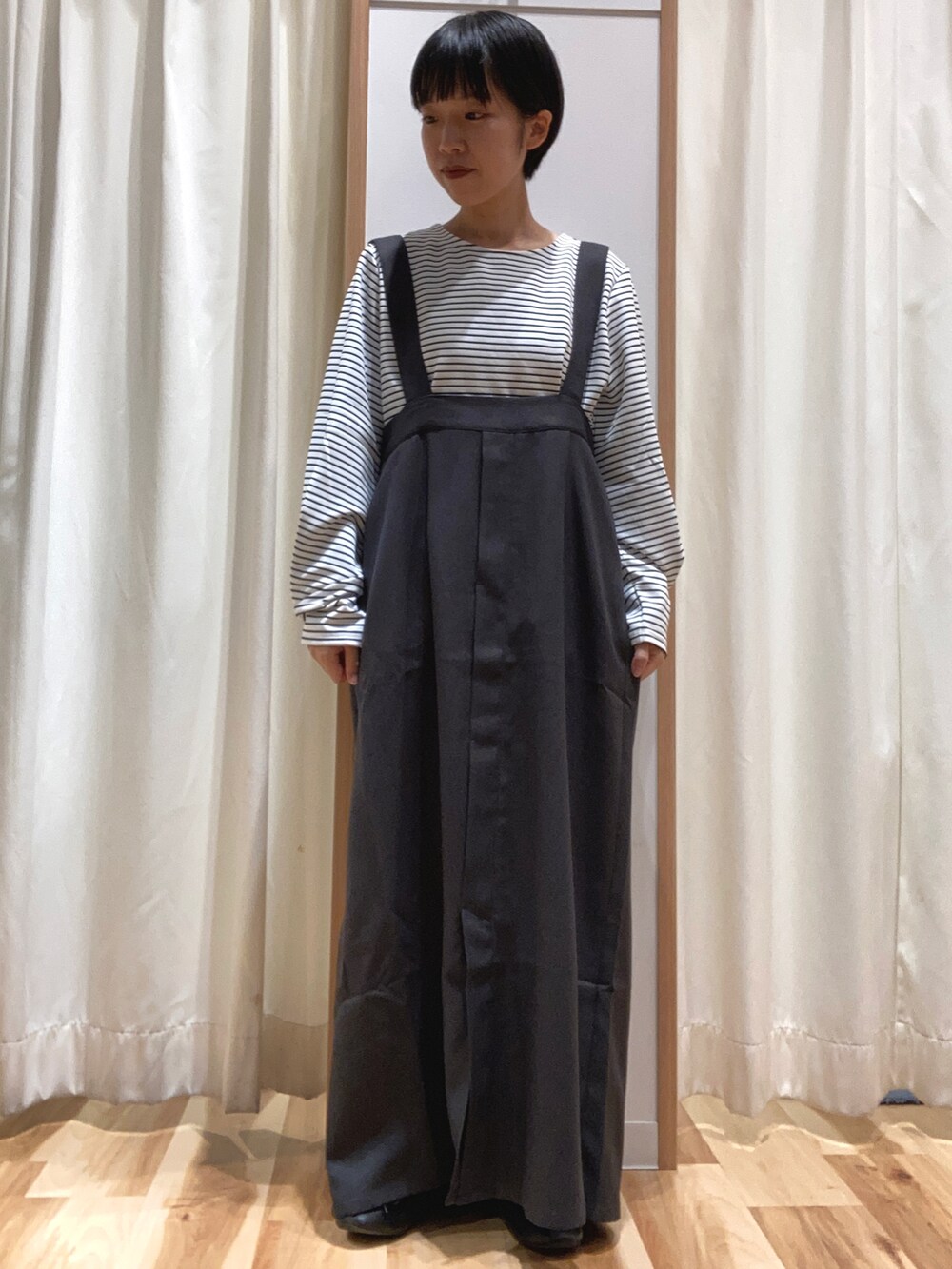 「オトナ女子、Samansa Mos2 blue、マウンテンパーカー」｜「Samansa Mos2 blueのマウンテンパーカー（ブルゾン、イエロー系）」を使った、ささきささん（レディース・150cm）の秋コーディネートの2枚目の写真