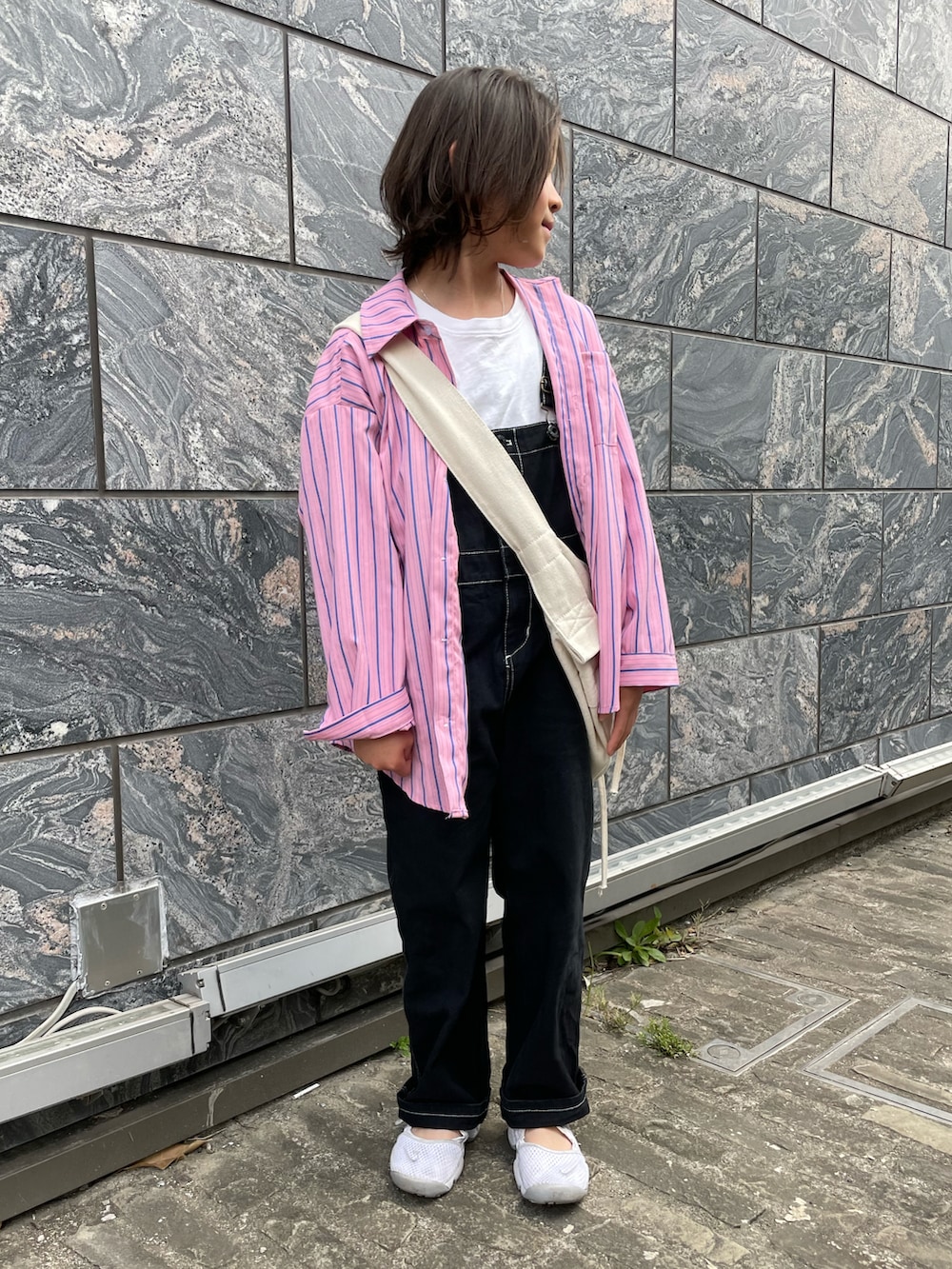  Rey さんの「ストライプシャツ(150)（Laule‘a）」を使ったコーディネートの3枚目の写真