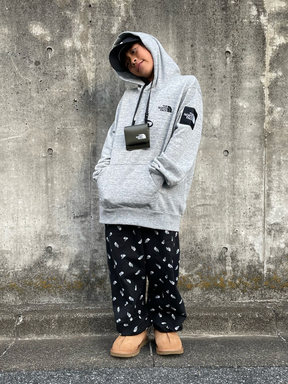 THE NORTH FACEのスウェットパンツを使ったキッズ人気ファッション