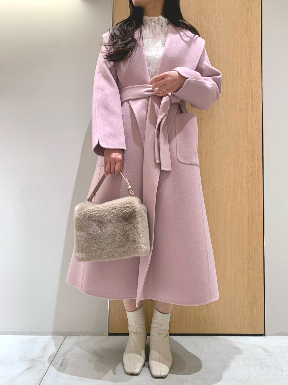 ANAYI ピンク ファー付きロングコート ANAYI ピンク ファー付きロングコート 卸売 通販ファッション