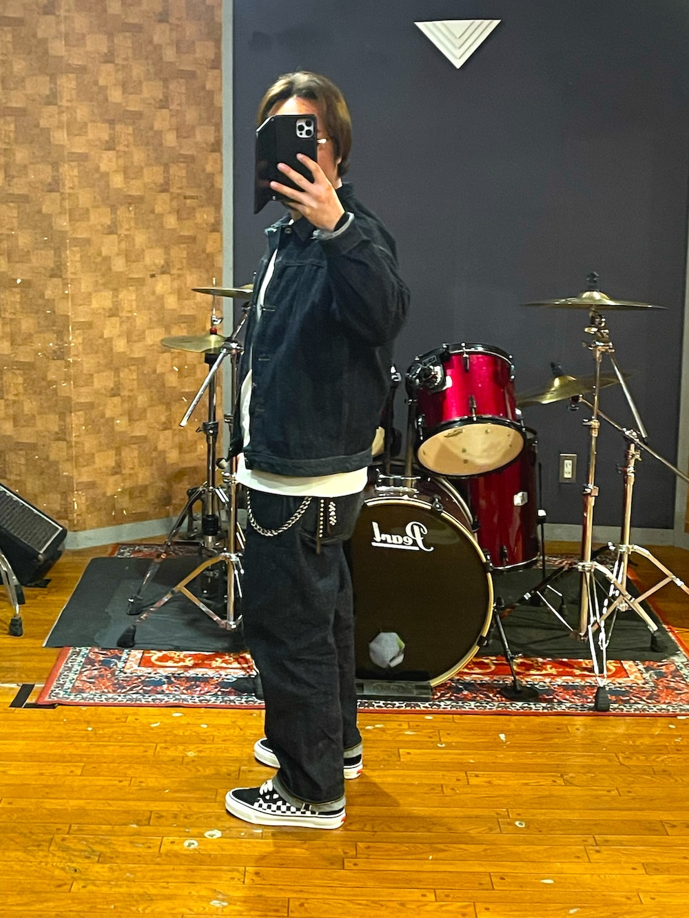 「onepieceofrock、Jackman、VANS、デニム、デニムパンツ、デニムジャケット、denim、スニーカー、大人コーデ、大人カジュアル、セットアップ、おしゃれさんと繋がりたい、カジュアル、シンプルコーデ、アメカジ」｜「onepiece of rockのアイテム（デニムジャケット、ブルー系）」を使った、minetoraさん（メンズ・171cm）の春コーディネートの2枚目の写真