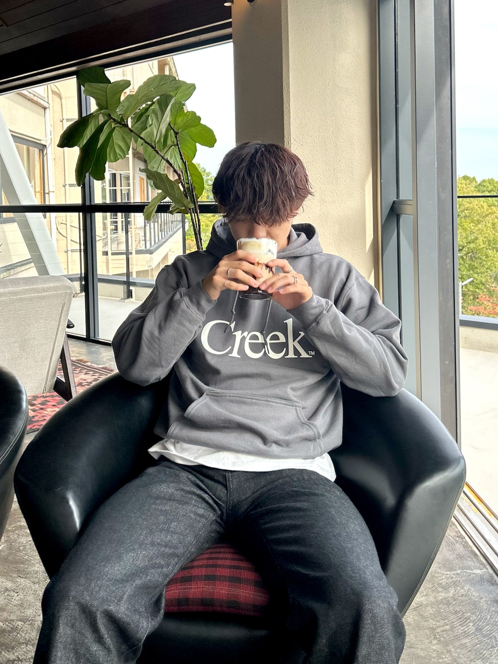 レンタロウ｜Creek ANGLER'S DEVICEのパーカーを使ったコーディネート