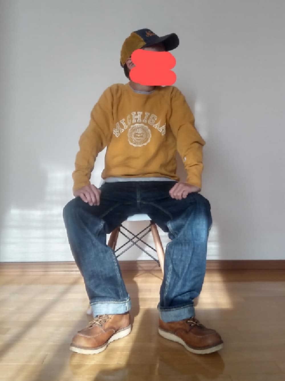 「アメカジ、キャップ、スウェット、デニム、デニムパンツ、ペインターパンツ、RED WING、875、アイリッシュセッター、セッター、スカジャン」｜「Buzz Rickson'sのM13573（スカジャン、ブルー系）」を使った、urotasadamakさん（メンズ・168cm）の冬コーディネートの2枚目の写真