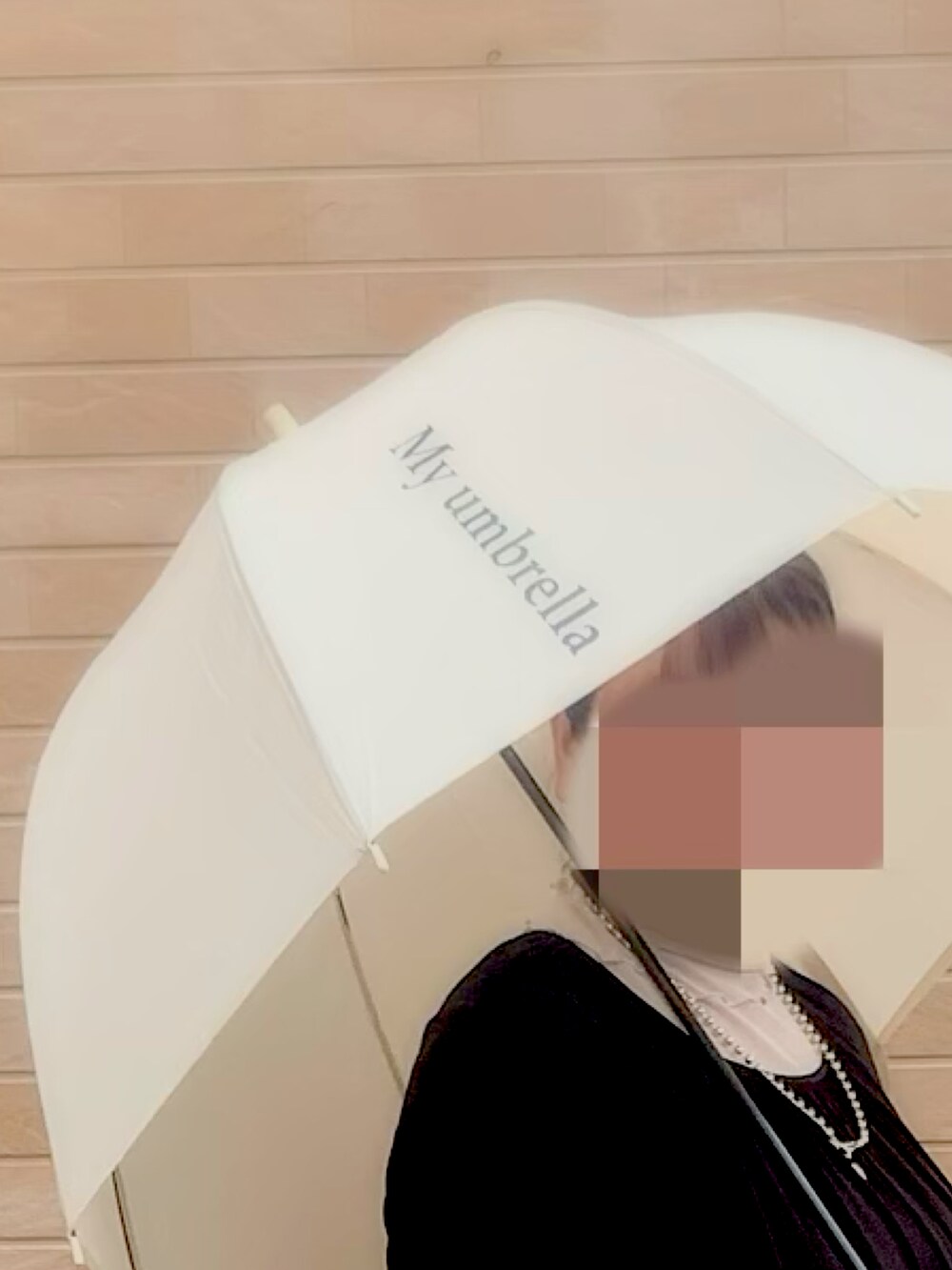 「お出かけコーデ日記、休日スタイル、オトナカジュアル、レイヤードスタイル、シアートップス、ラフコーデ、デニム、プチプラ、UNIQLO、メルカドバッグ、雨の日コーデ、ラビアンジェ、ぽっちゃり、ぽっちゃりコーデ、30代」｜「WA ORiental TRafficのバレエシューズ/15301（バレエシューズ、シルバー系）」を使った、chiroru0827さん（レディース・160cm）の春コーディネートの2枚目の写真