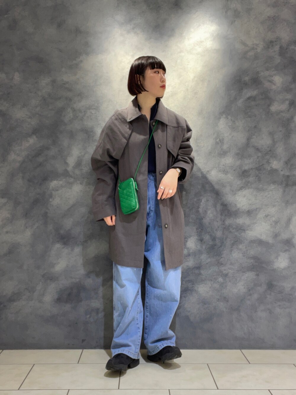 「KBFの3WAYミドルコート（その他アウター、グレー系）」を使った、まこぴさん（レディース・161cm）の冬コーディネートの2枚目の写真