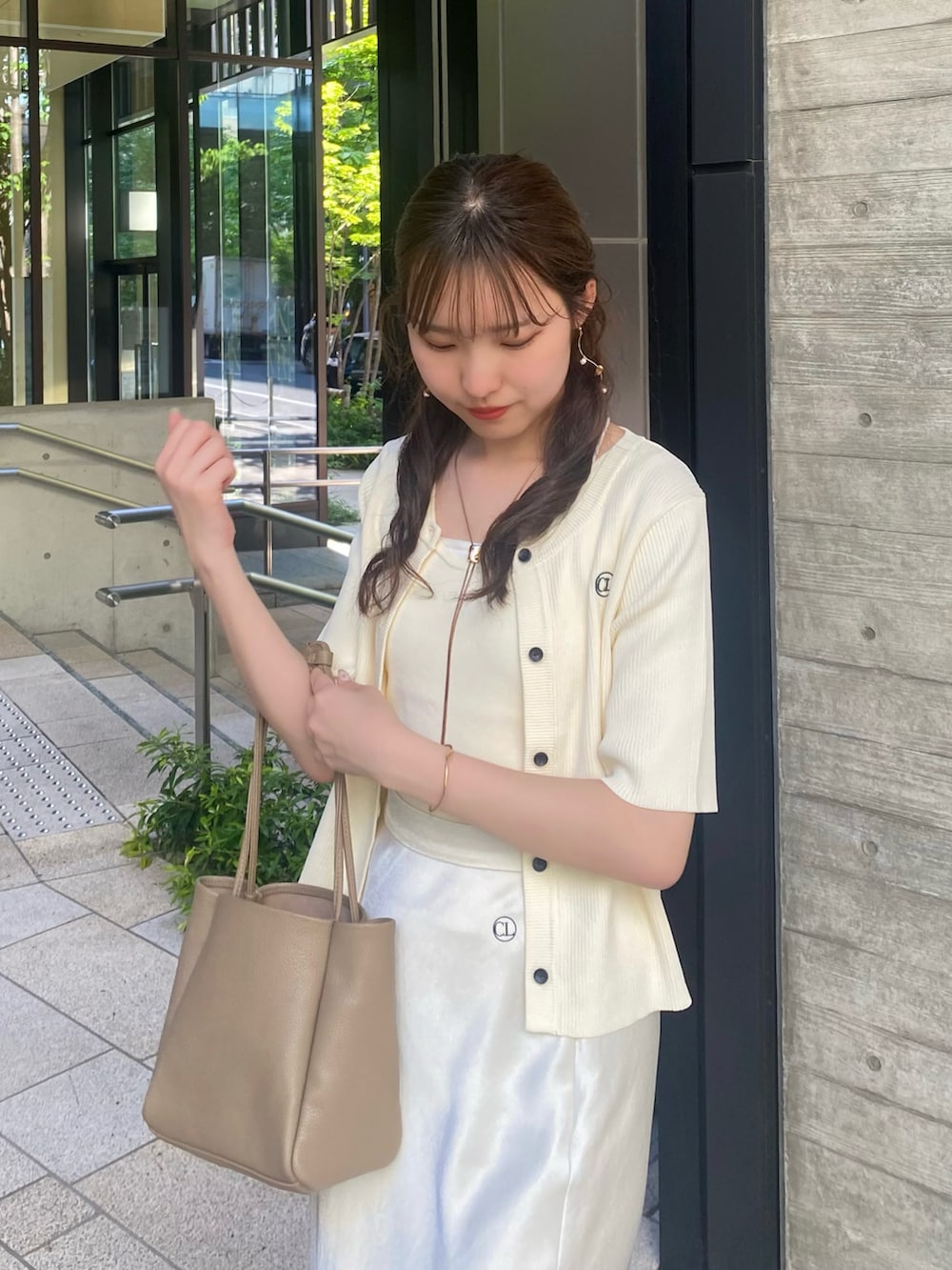 yu lemage CAPRICIEUX LE MAGE ルミネエスト新宿店 CAPRICIEUX LE MAGEのカーディガン ボレロを使ったコーディネート
