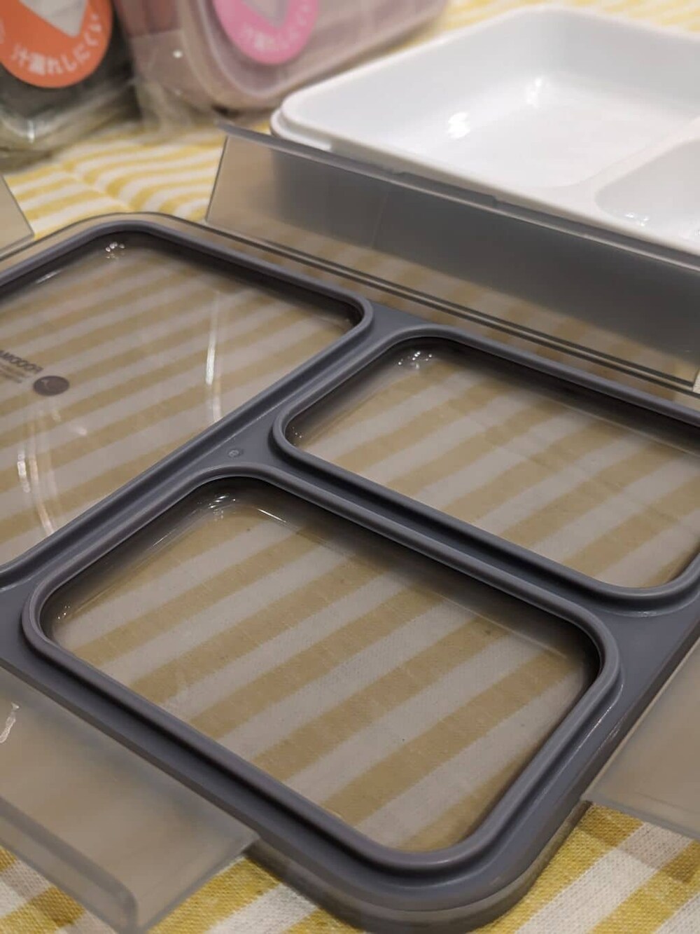 その他のお弁当箱、その他のお弁当箱、その他のお弁当箱を着用したレディースの冬コーディネートの3枚目の写真