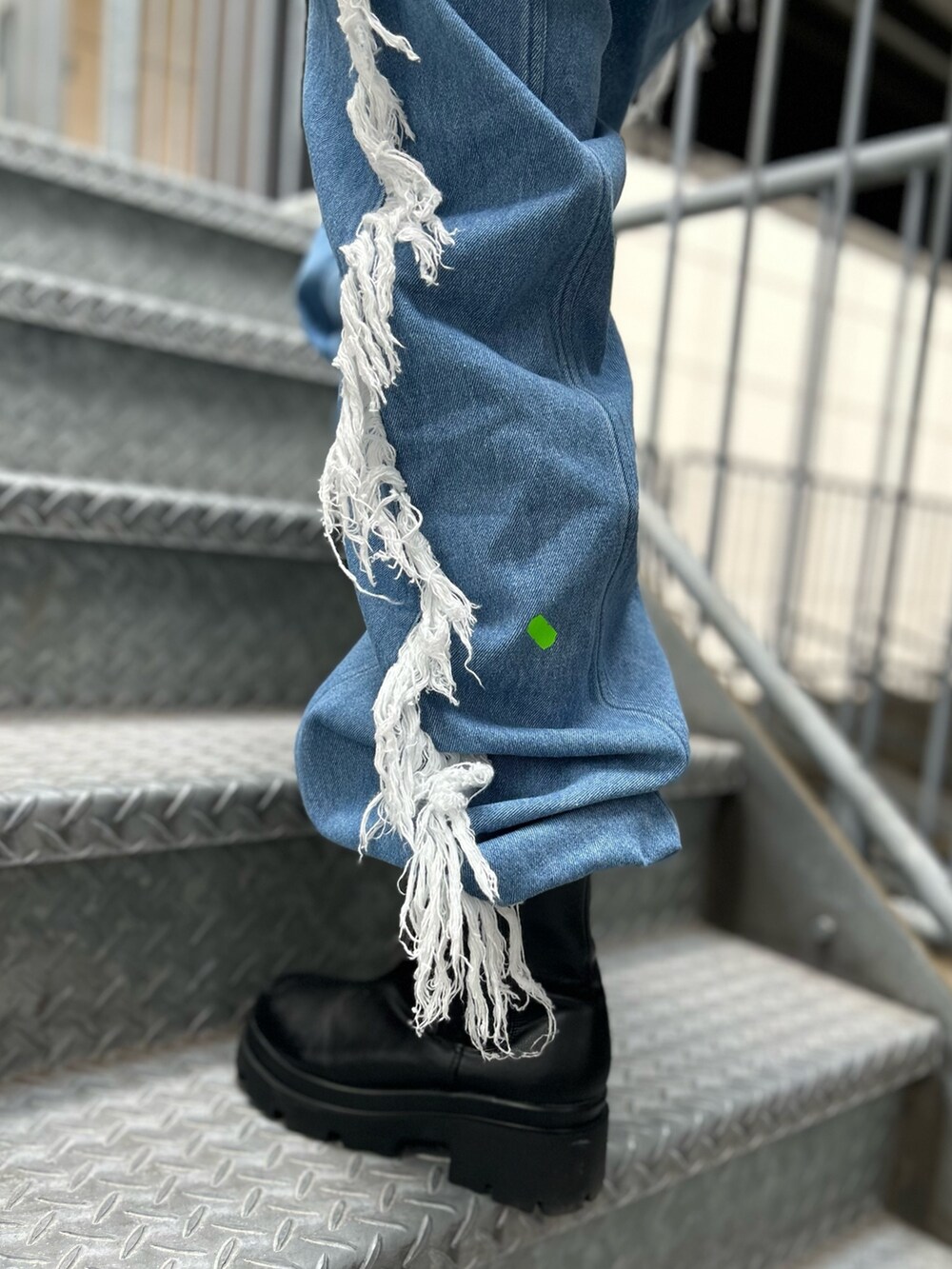 ST(アディダス ブランドコアストア 福岡)｜adidasのデニムパンツを使っ