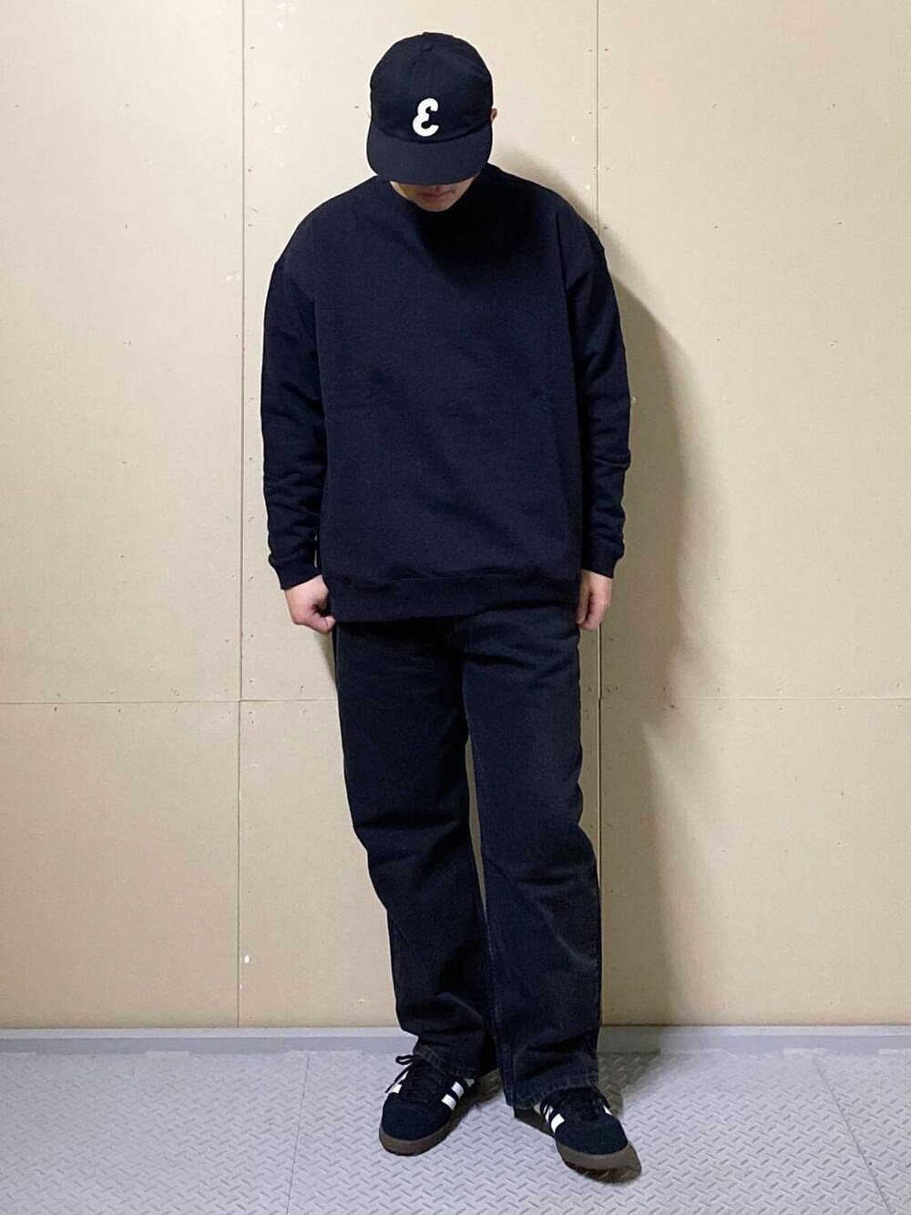 「Levi's、snowpeak」｜「Snow Peakの『別注』Snow Peak Apparel×DOORS　Nylon Tussah Blouson（ブルゾン、グリーン系）」を使った、たいようさん（メンズ・168cm）の冬コーディネートの5枚目の写真